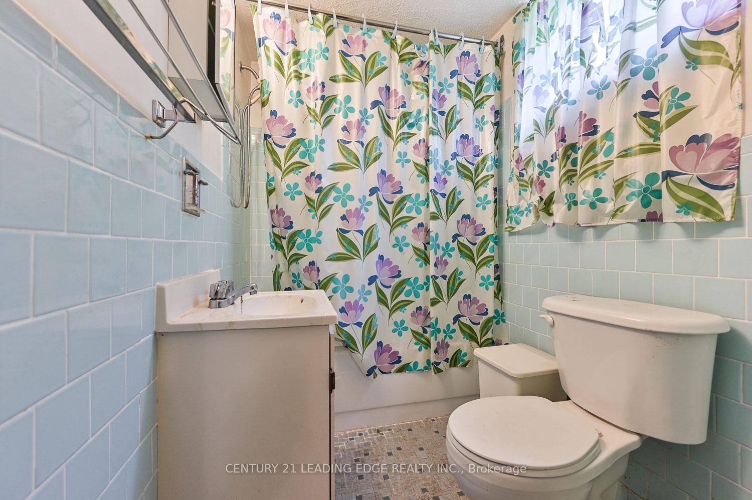 Photo 20 of 53 Danzig Street, Scarborough, West Hill — HOMEH
