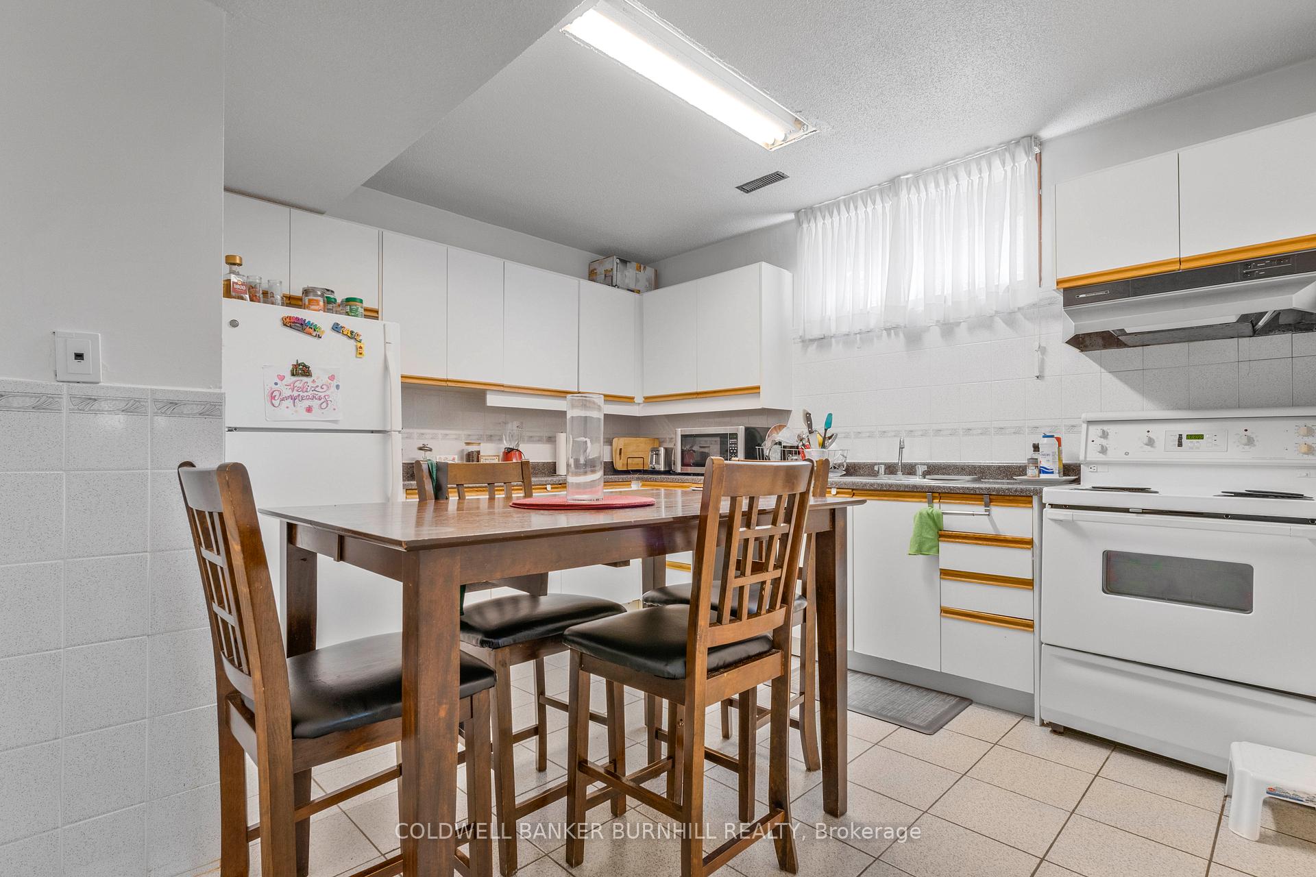Photo 34 of 706 Glencairn Avenue, Toronto, Englemount-Lawrence — HOMEH