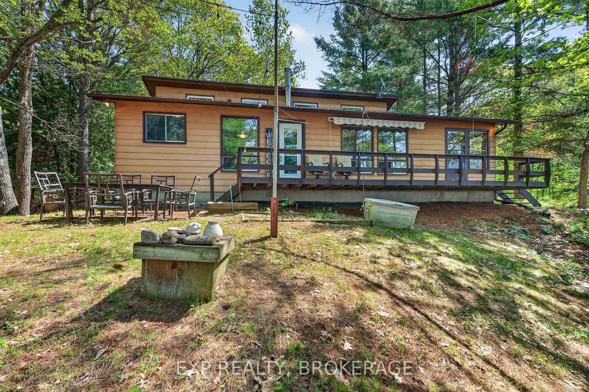 Photo 8 of 1126 Richmond Lane, Frontenac, Frontenac Centre — HOMEH