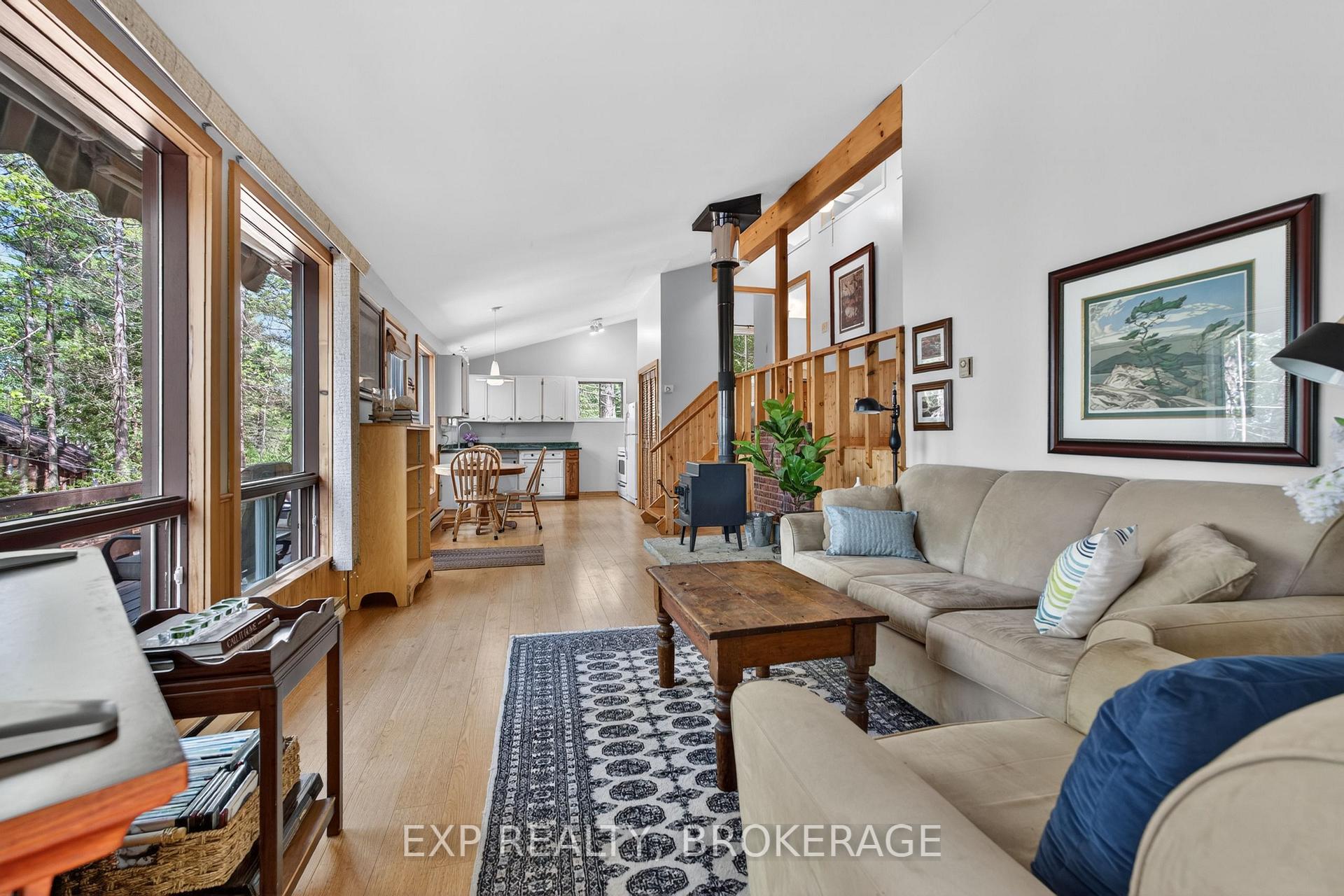 Photo 14 of 1126 Richmond Lane, Frontenac, Frontenac Centre — HOMEH