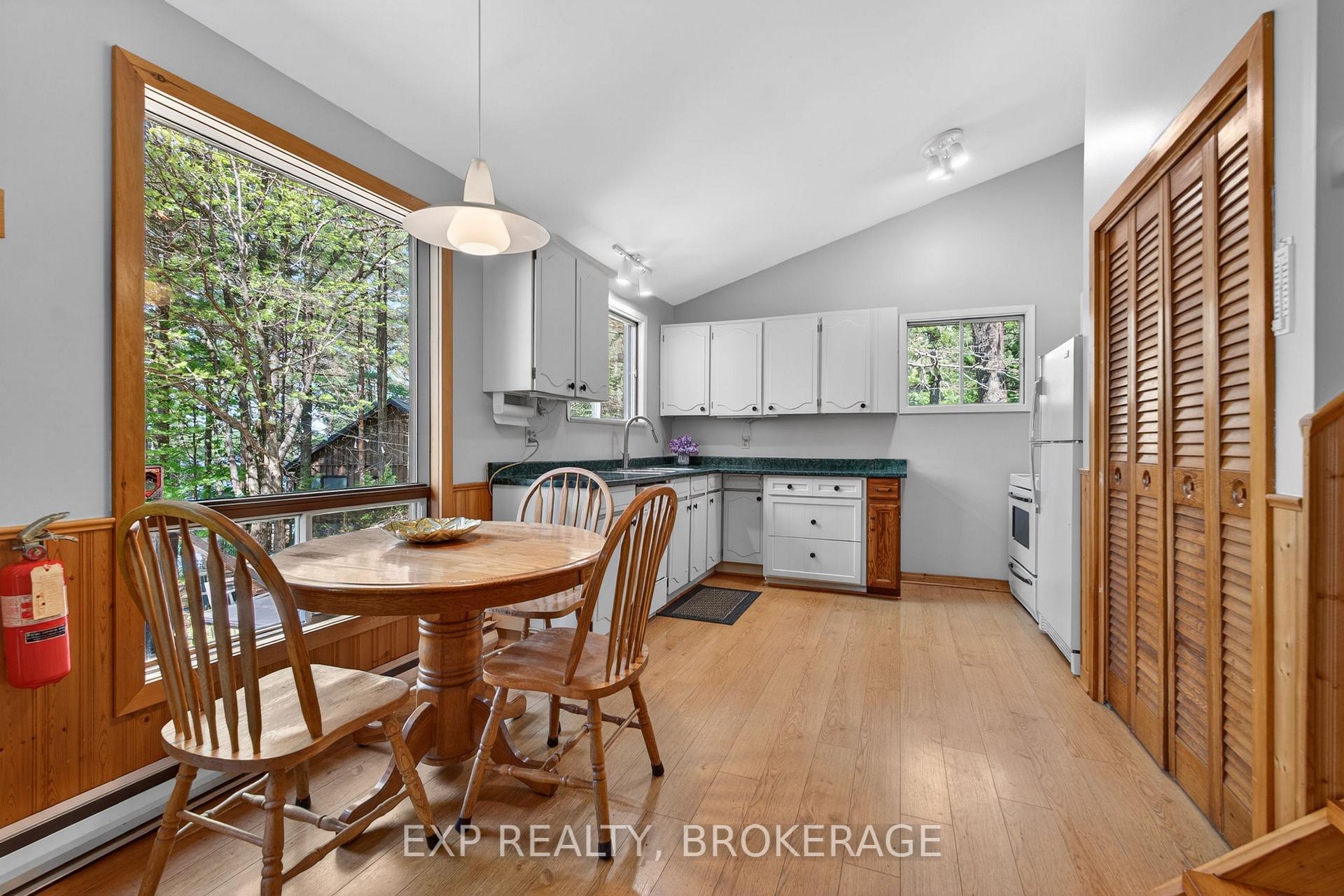 Photo 19 of 1126 Richmond Lane, Frontenac, Frontenac Centre — HOMEH