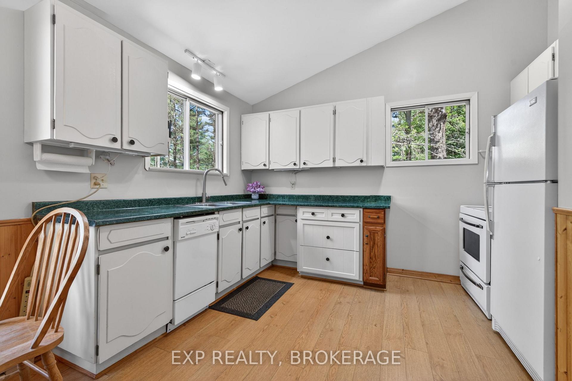 Photo 20 of 1126 Richmond Lane, Frontenac, Frontenac Centre — HOMEH