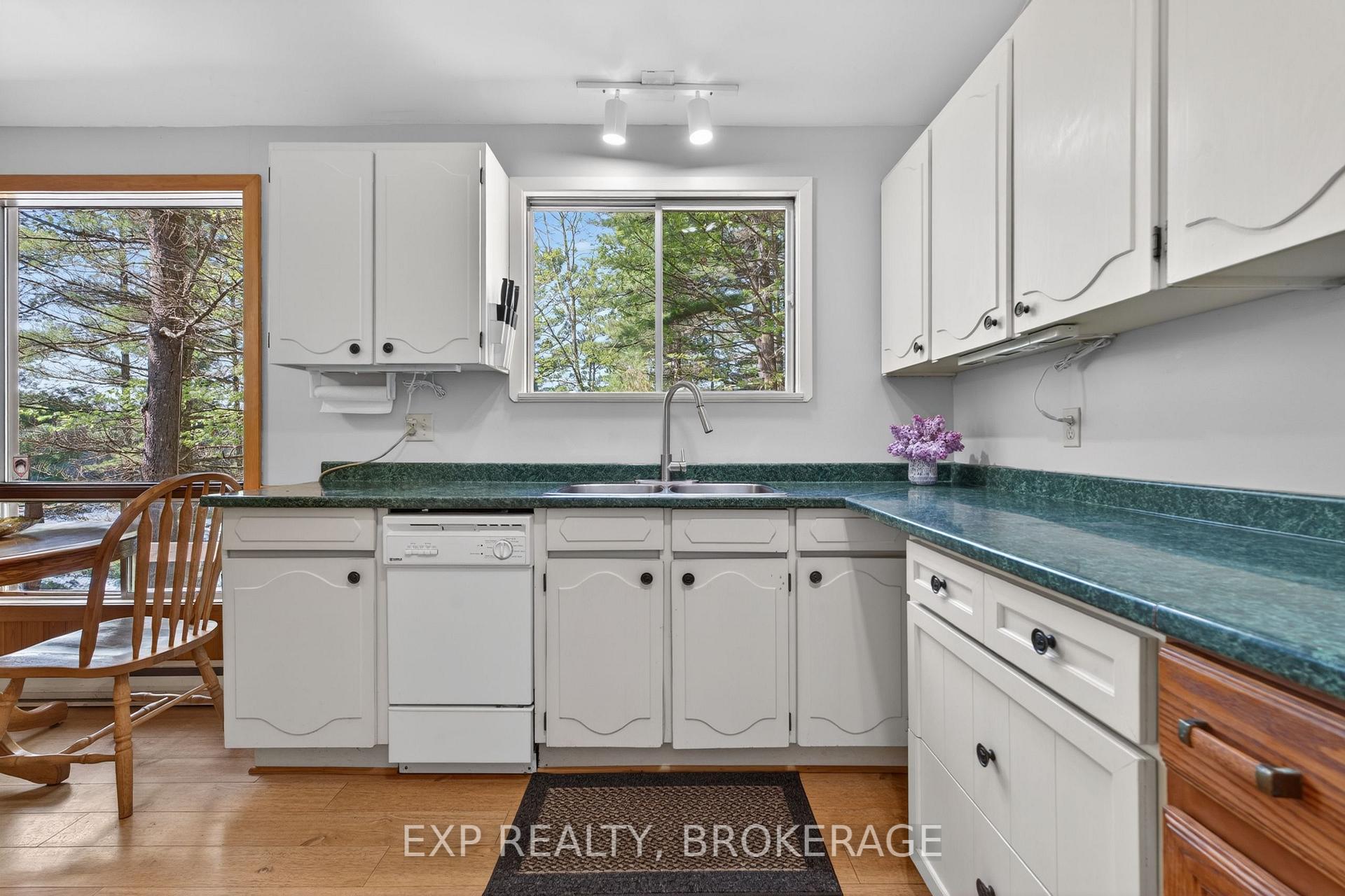 Photo 21 of 1126 Richmond Lane, Frontenac, Frontenac Centre — HOMEH