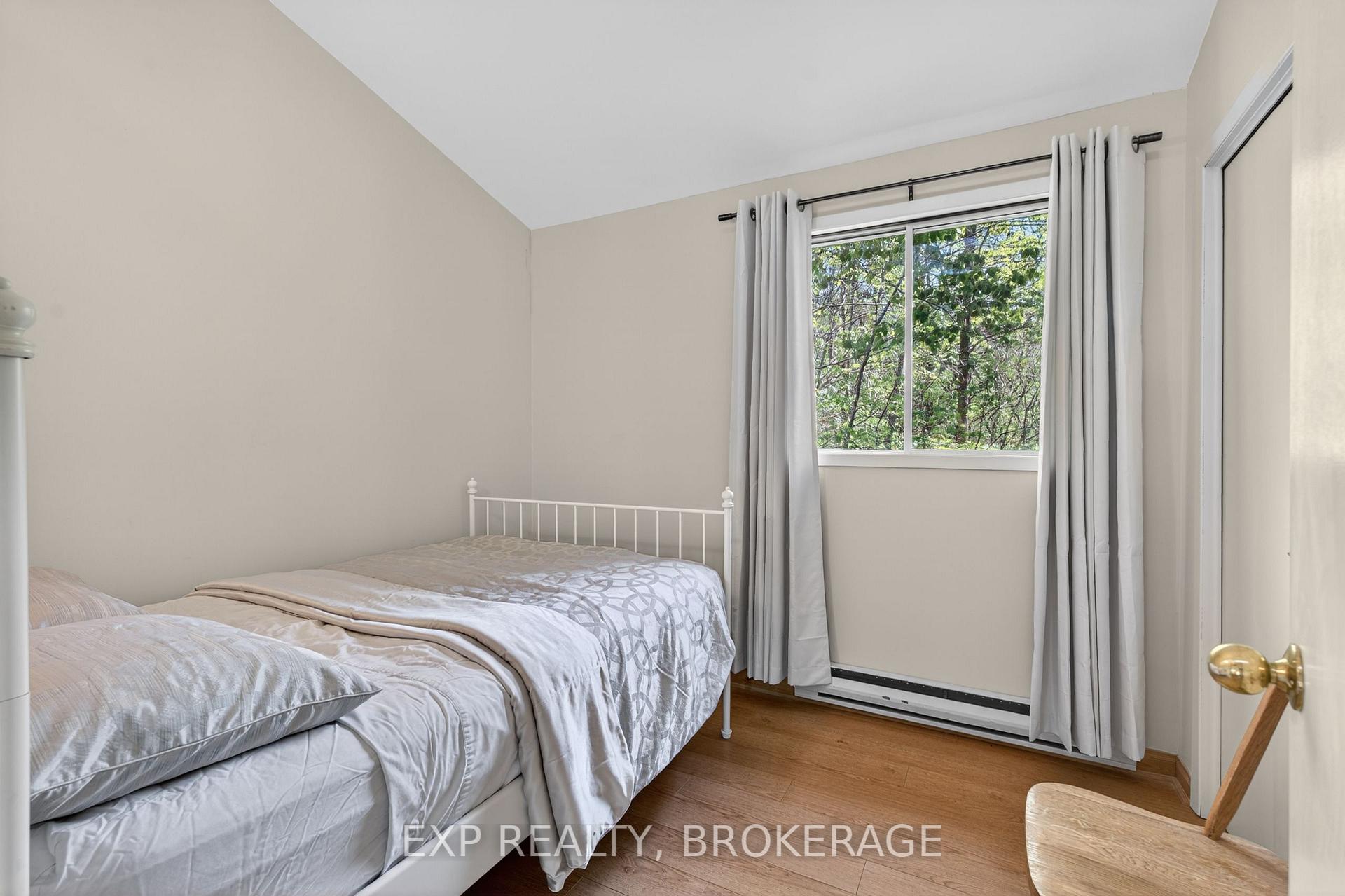 Photo 29 of 1126 Richmond Lane, Frontenac, Frontenac Centre — HOMEH