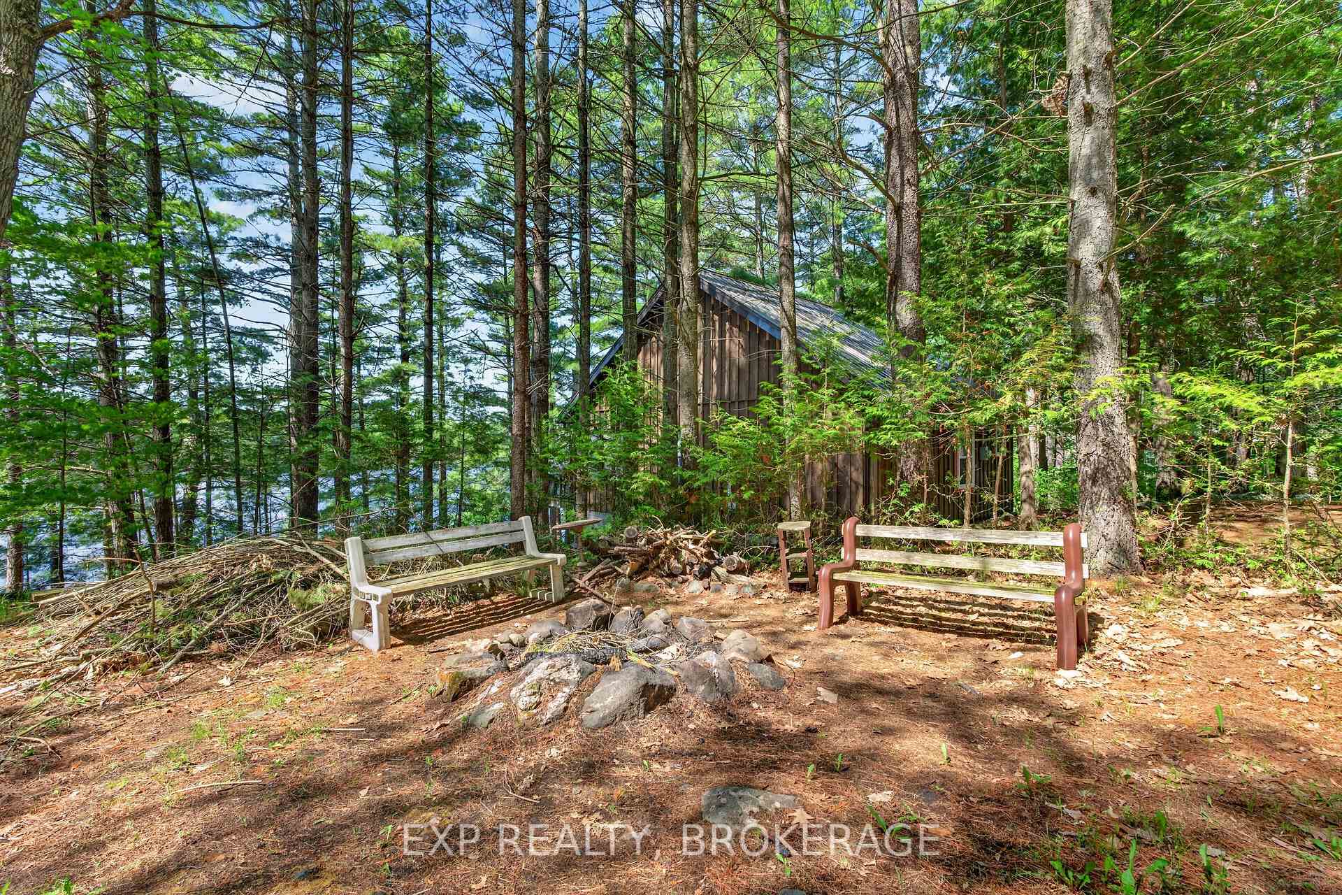 Photo 35 of 1126 Richmond Lane, Frontenac, Frontenac Centre — HOMEH