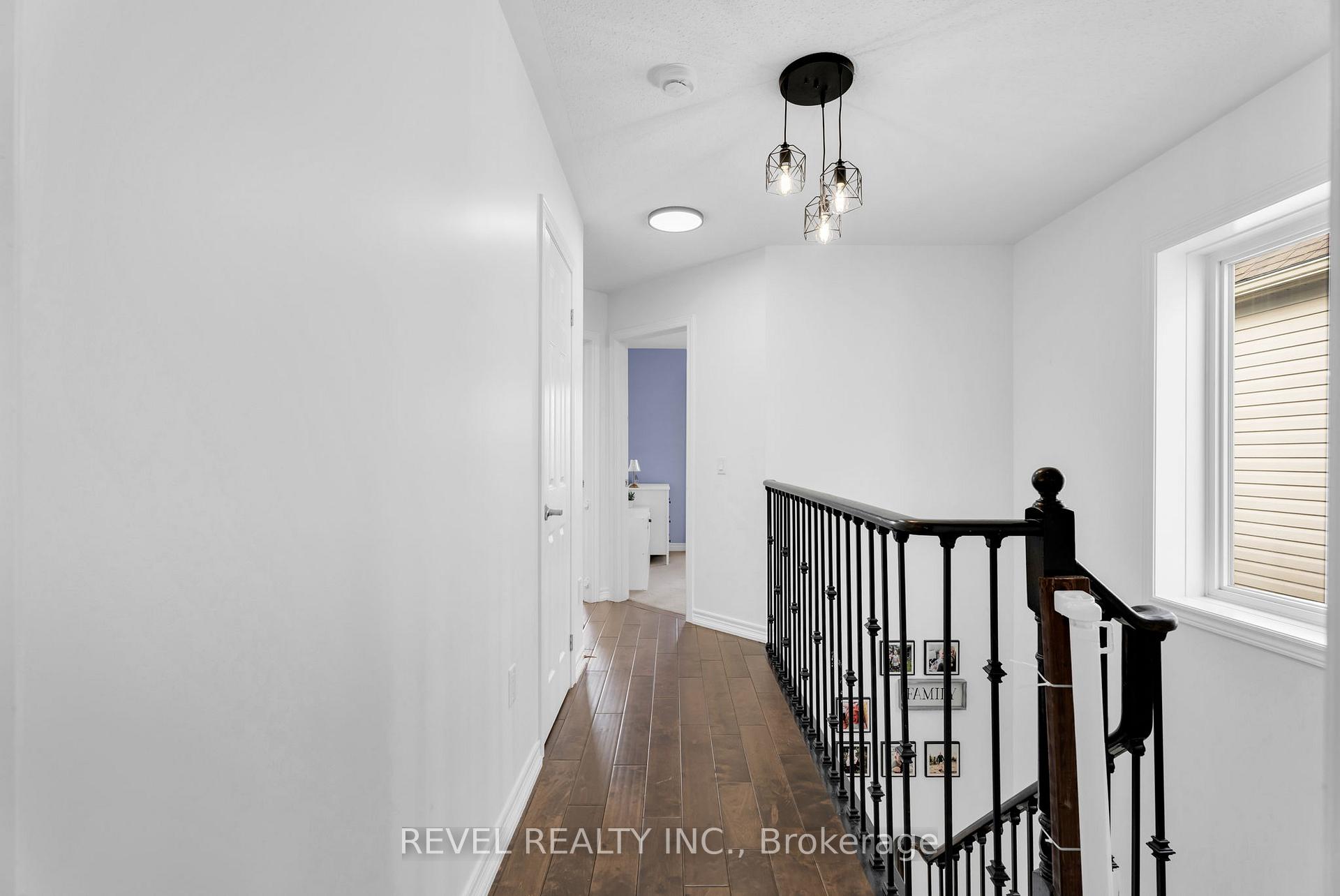 Photo 19 of 824 Cook Crescent, Shelburne — HOMEH