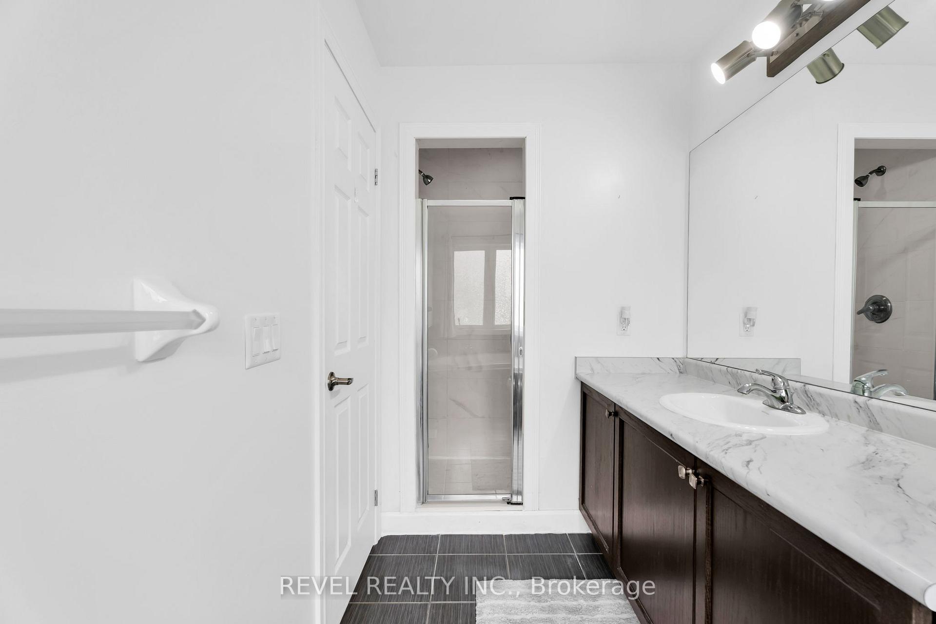 Photo 23 of 824 Cook Crescent, Shelburne — HOMEH