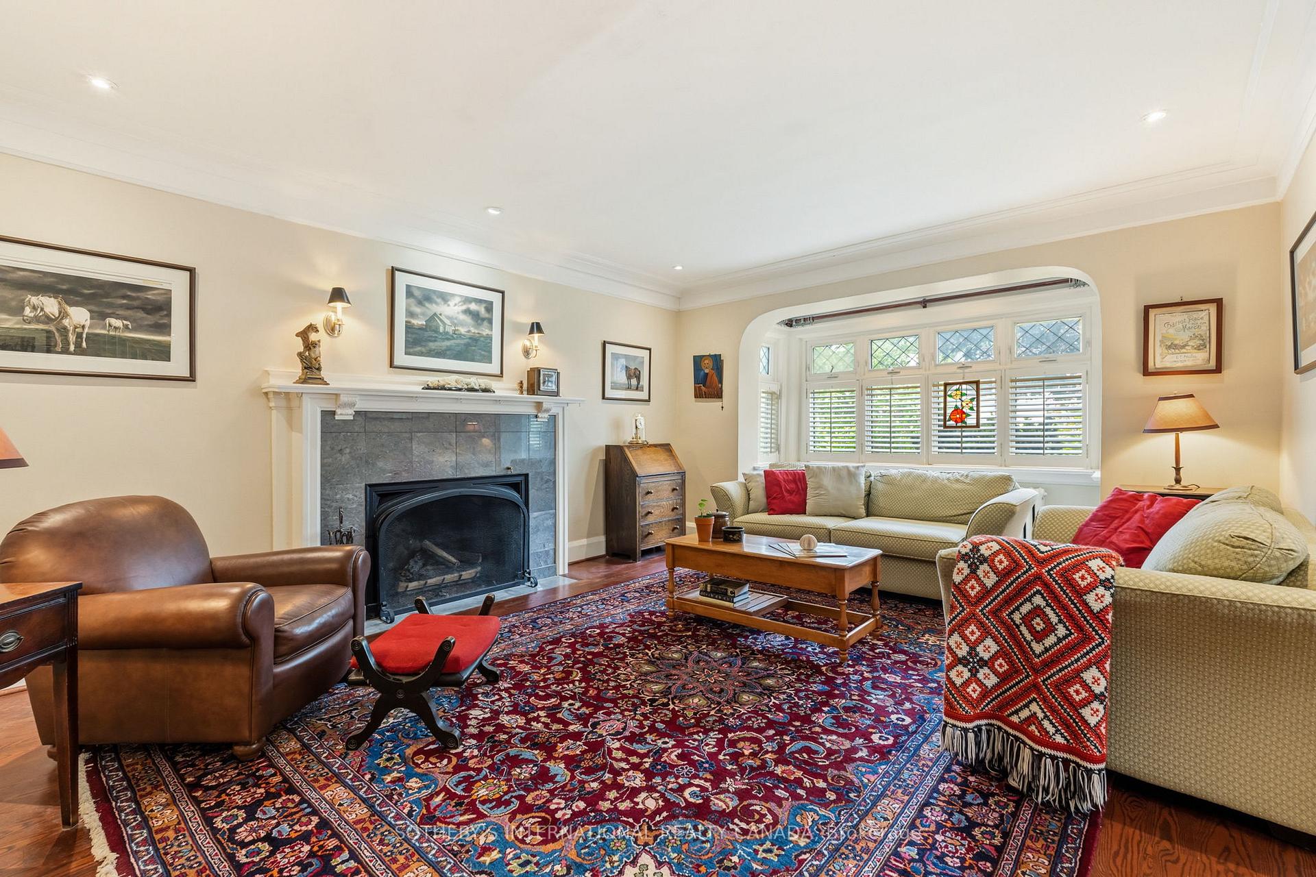 Photo 3 of 66 Inglewood Drive, Toronto, Rosedale-Moore Park — HOMEH