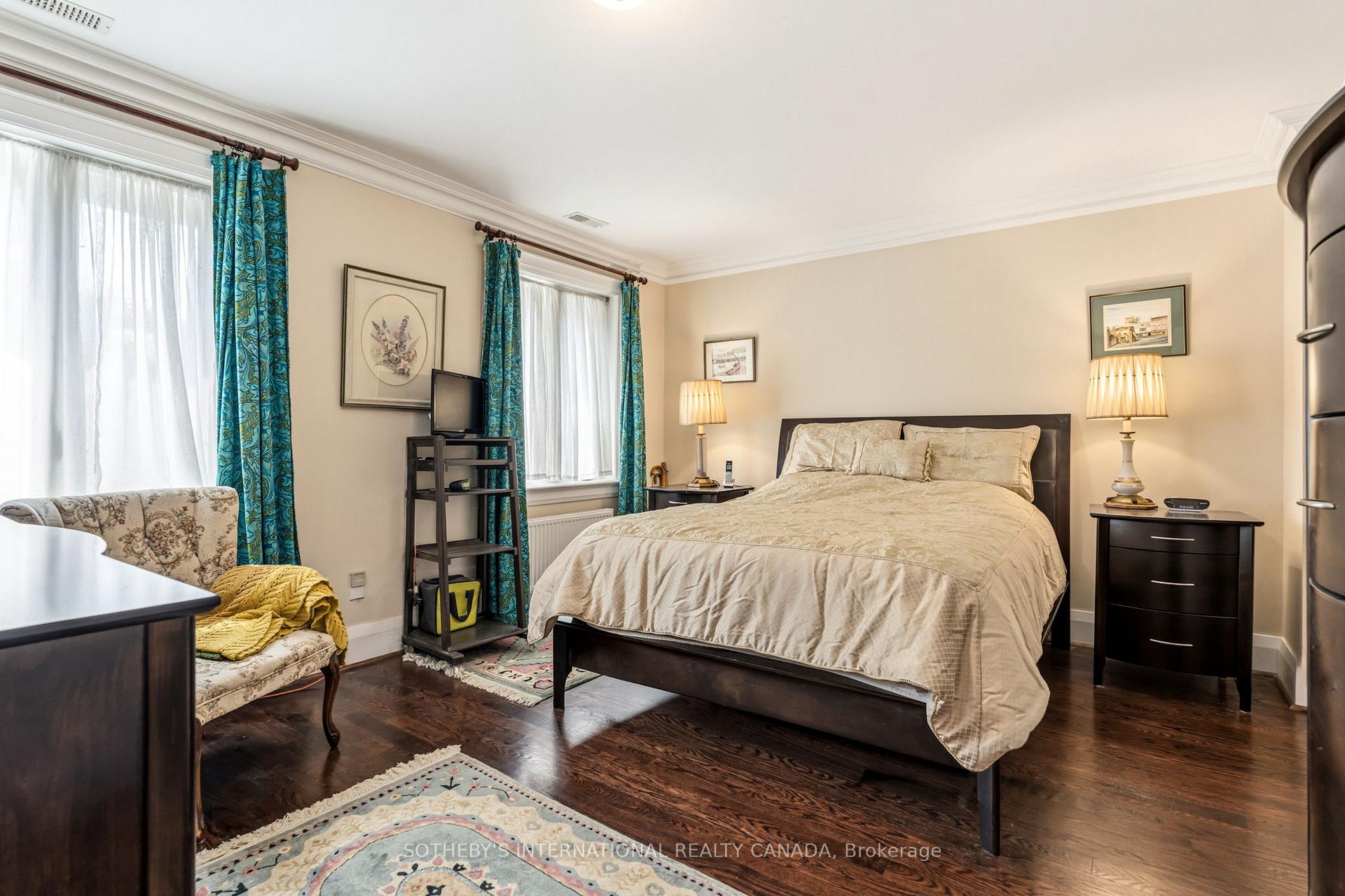 Photo 13 of 66 Inglewood Drive, Toronto, Rosedale-Moore Park — HOMEH