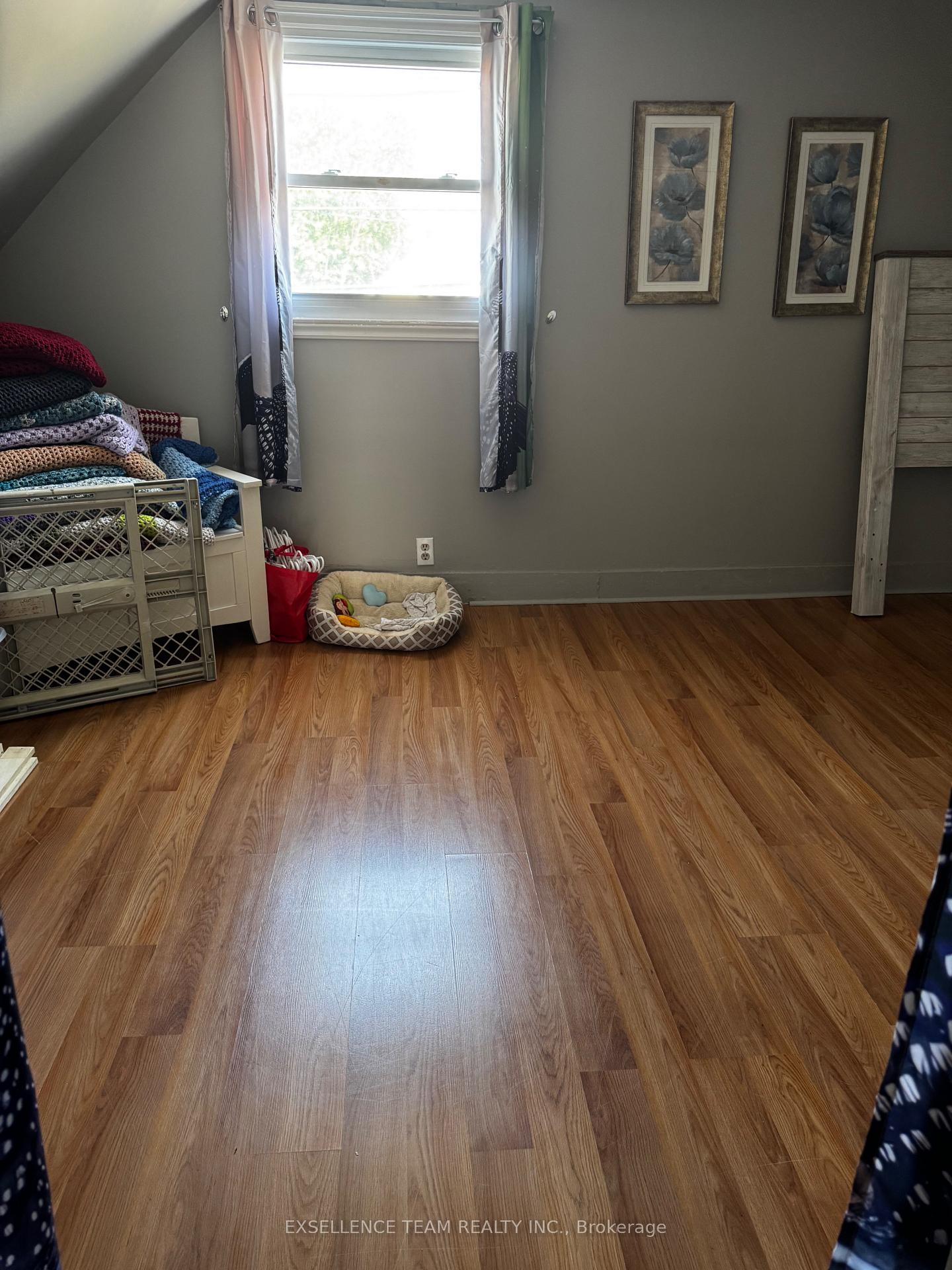Photo 8 of 302 Seventh Street W, Cornwall — HOMEH