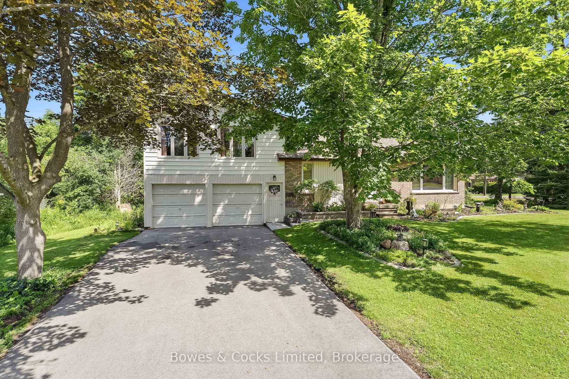 Photo 2 of 316 Leon Avenue, Selwyn — HOMEH