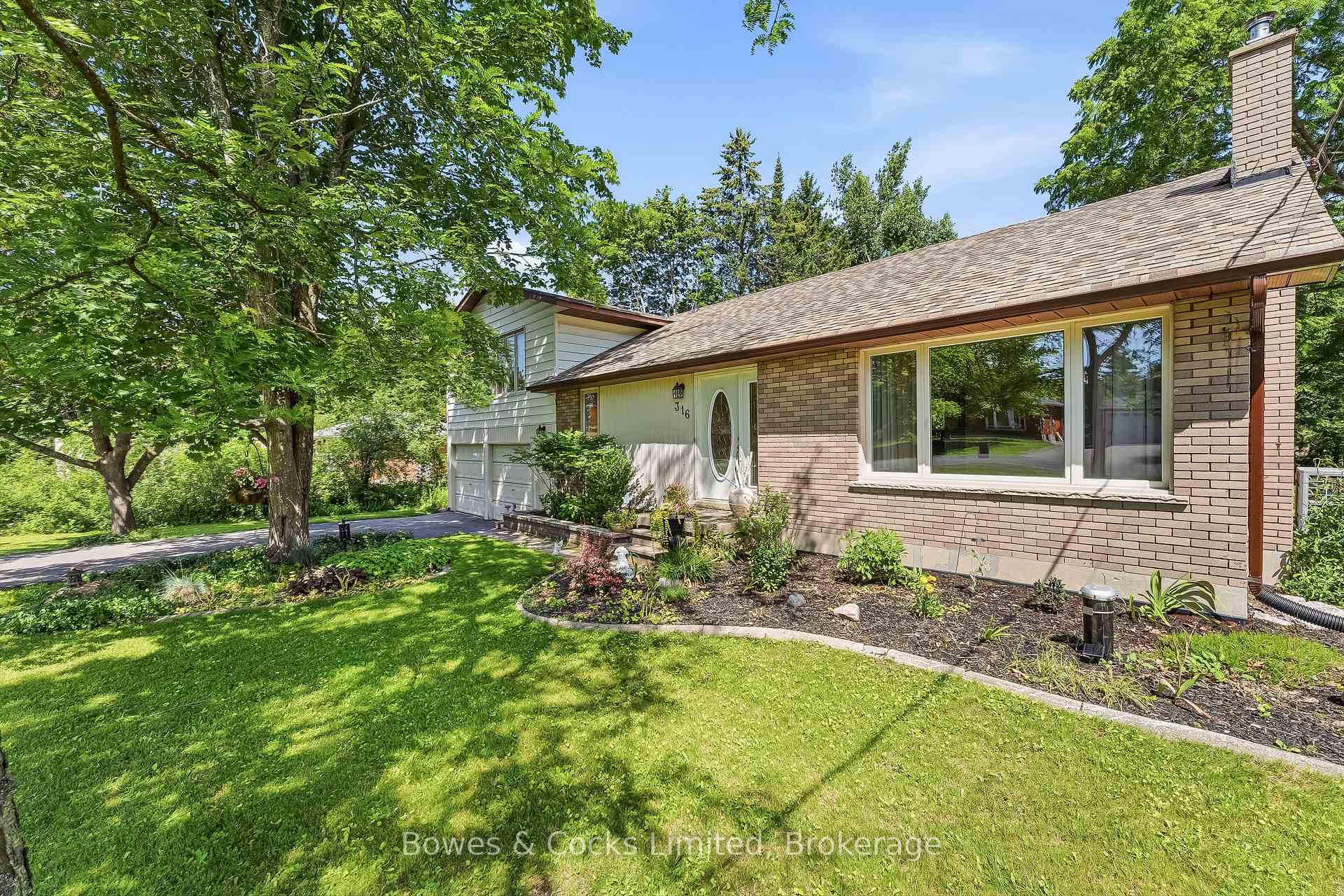 Photo 3 of 316 Leon Avenue, Selwyn — HOMEH