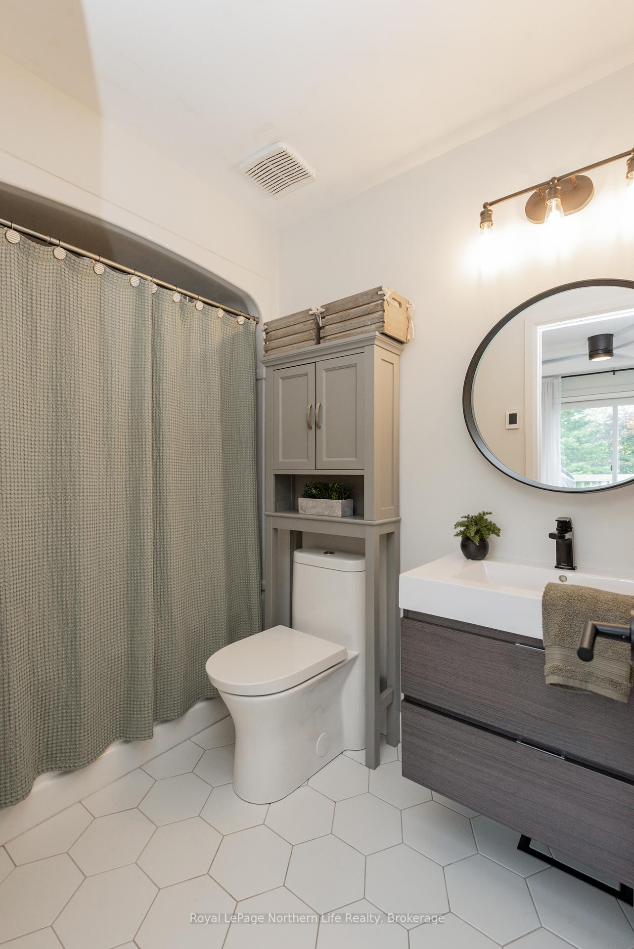 Photo 17 of 523 Bromley Avenue, North Bay, Widdifield — HOMEH