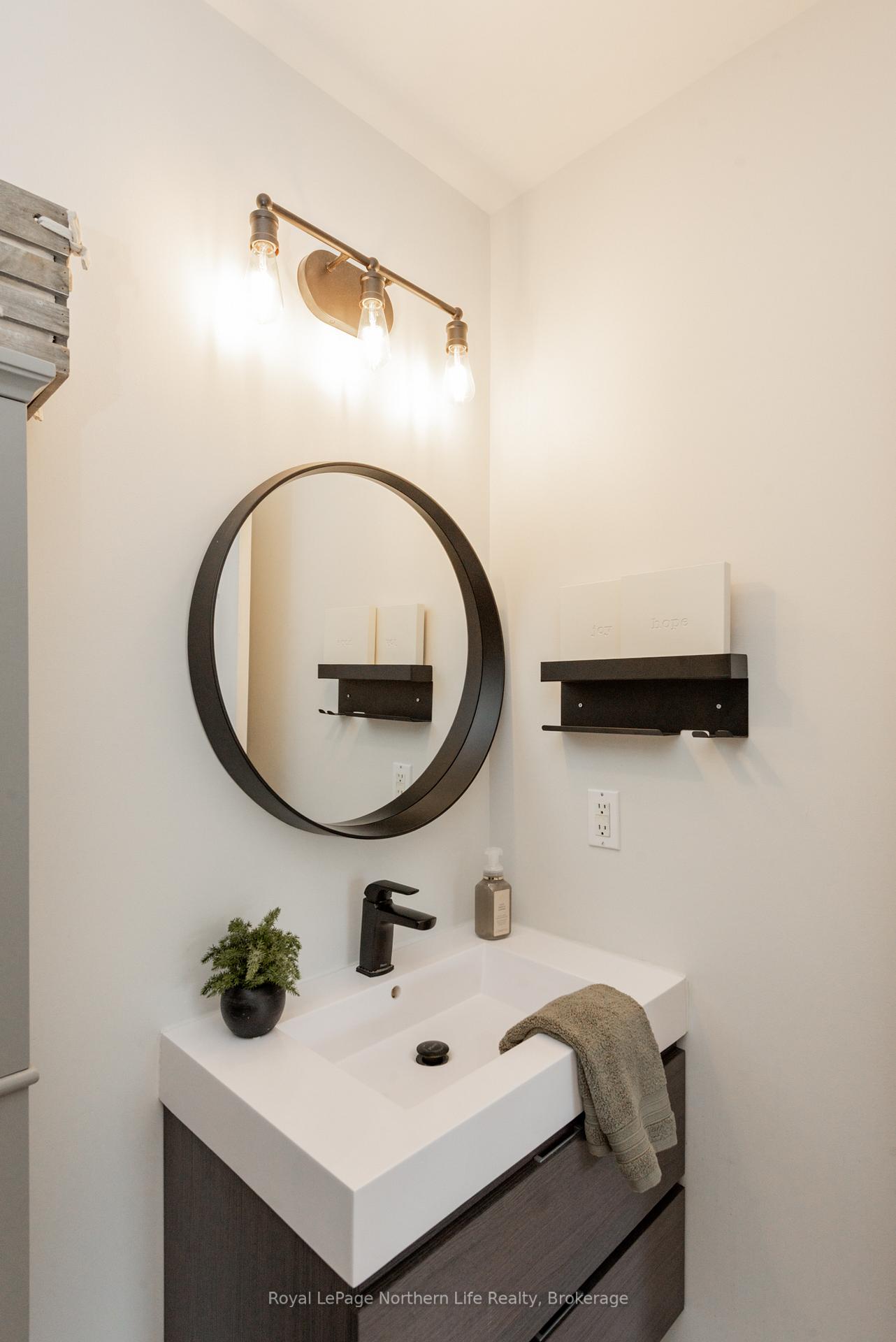 Photo 18 of 523 Bromley Avenue, North Bay, Widdifield — HOMEH