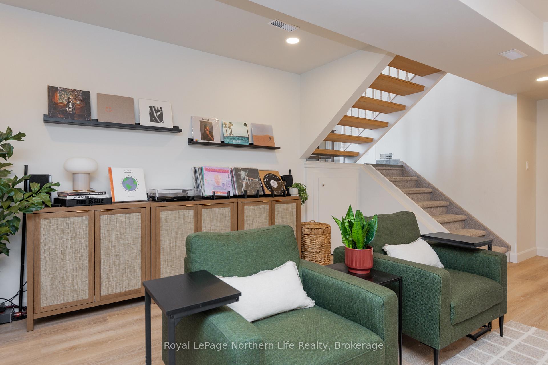 Photo 31 of 523 Bromley Avenue, North Bay, Widdifield — HOMEH