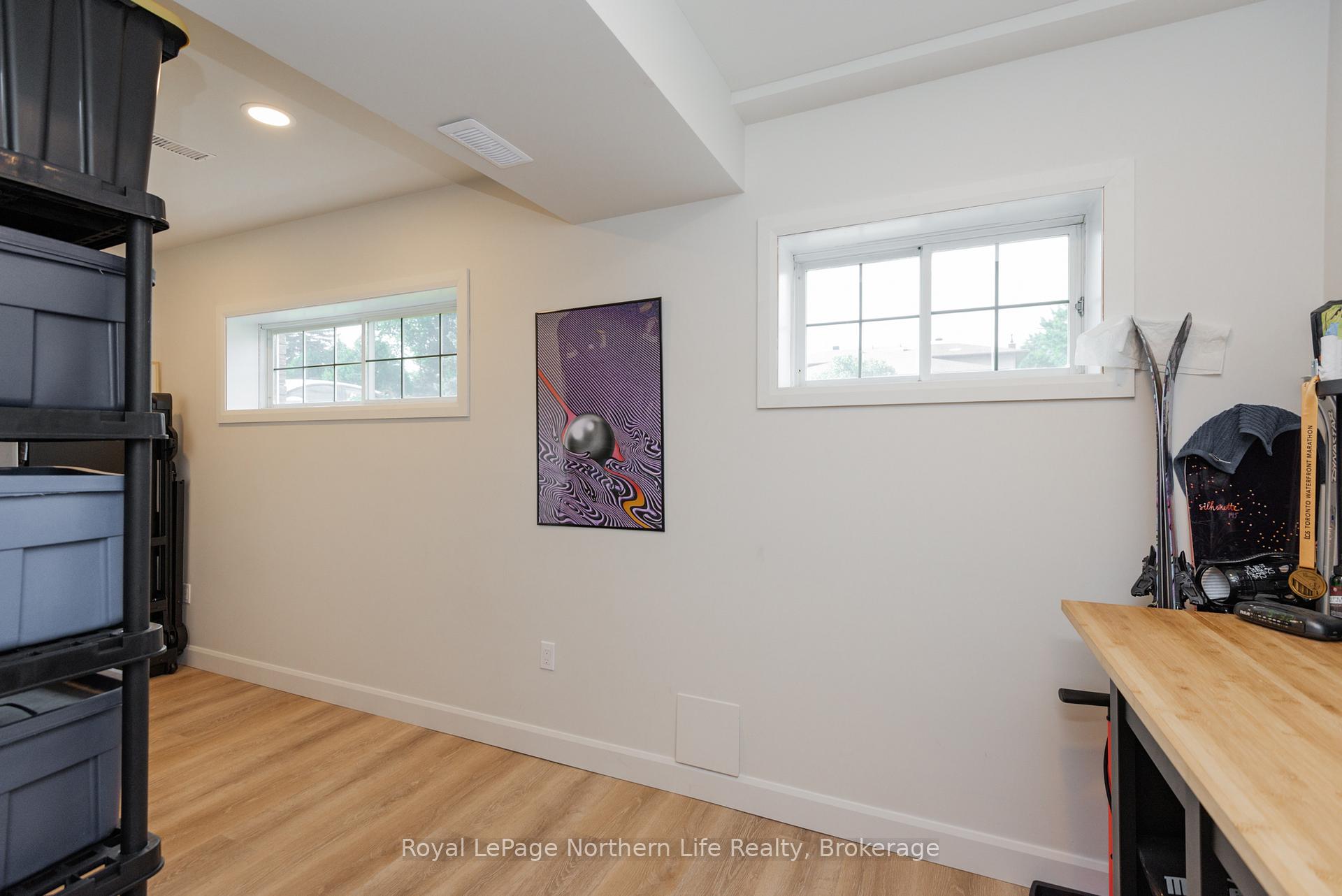 Photo 32 of 523 Bromley Avenue, North Bay, Widdifield — HOMEH