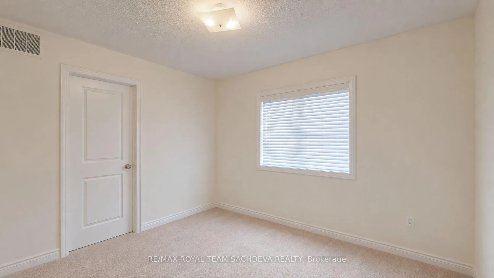 Photo 26 of 95 Fred Jackman Avenue, Clarington, Bowmanville — HOMEH