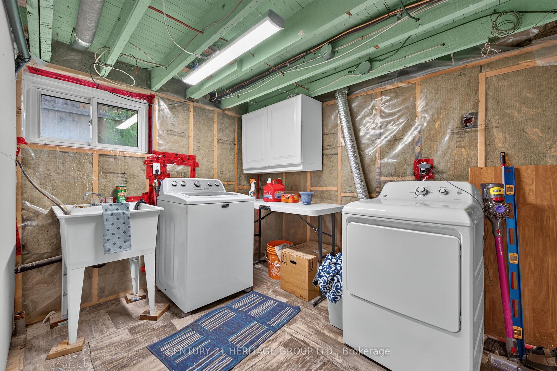 Photo 33 of 208 Carlton Street, St. Catharines, Downtown — HOMEH