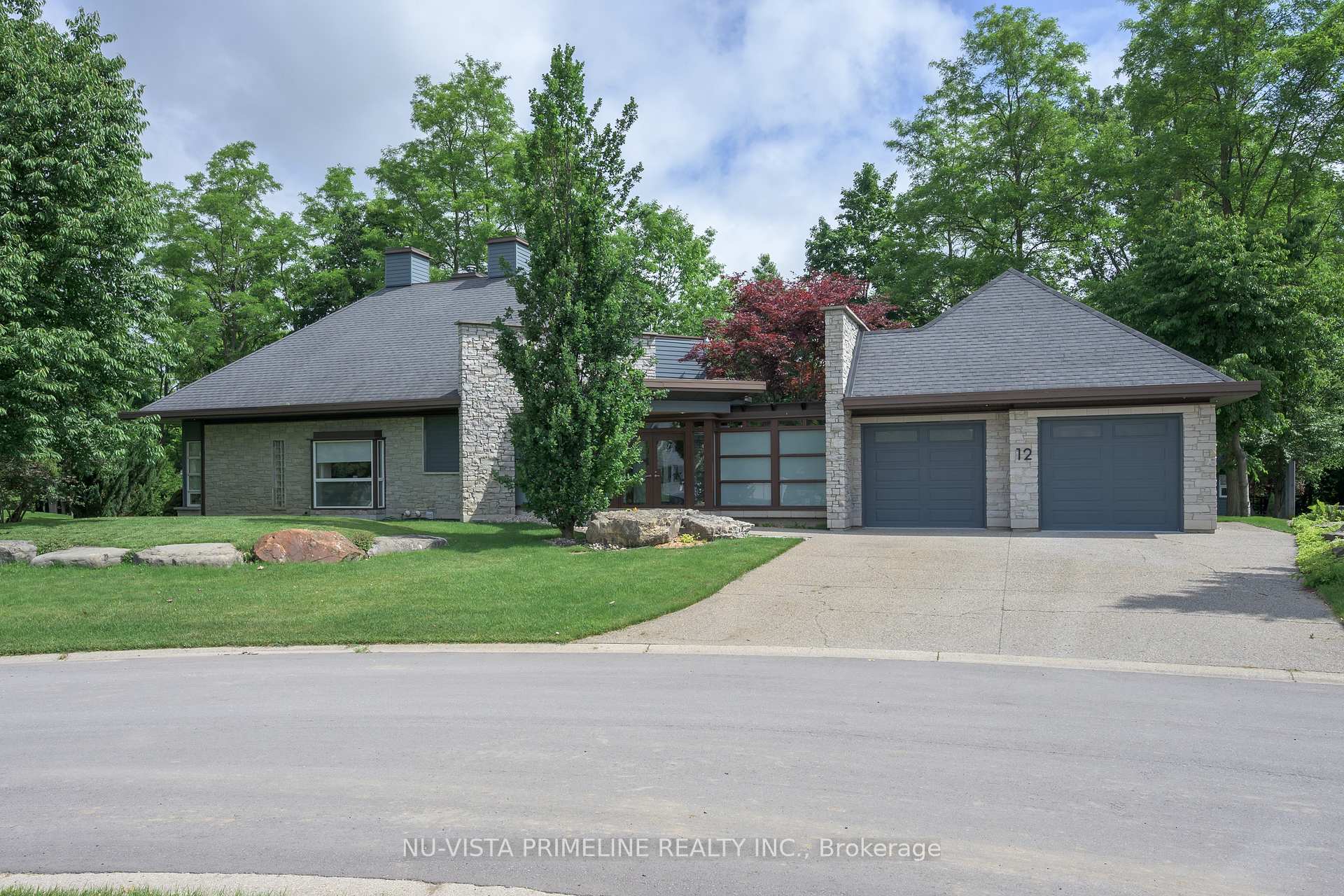 Photo 1 of 12 Ashley Lane, Middlesex Centre, Coldstream — HOMEH