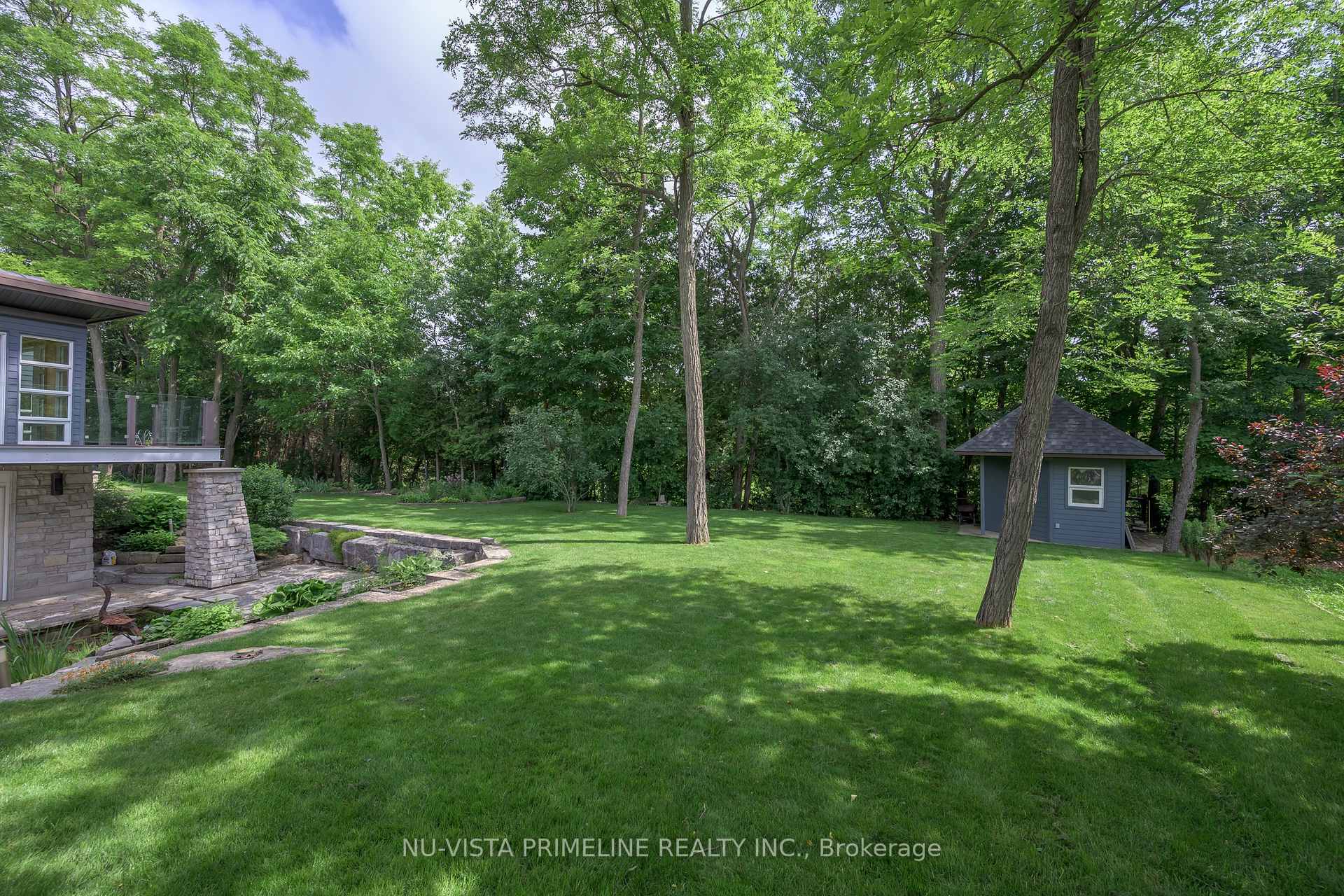 Photo 7 of 12 Ashley Lane, Middlesex Centre, Coldstream — HOMEH