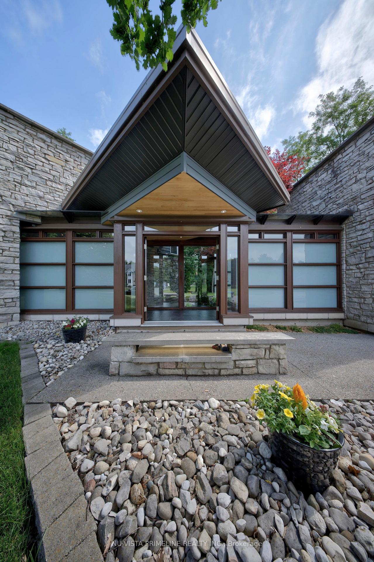 Photo 14 of 12 Ashley Lane, Middlesex Centre, Coldstream — HOMEH