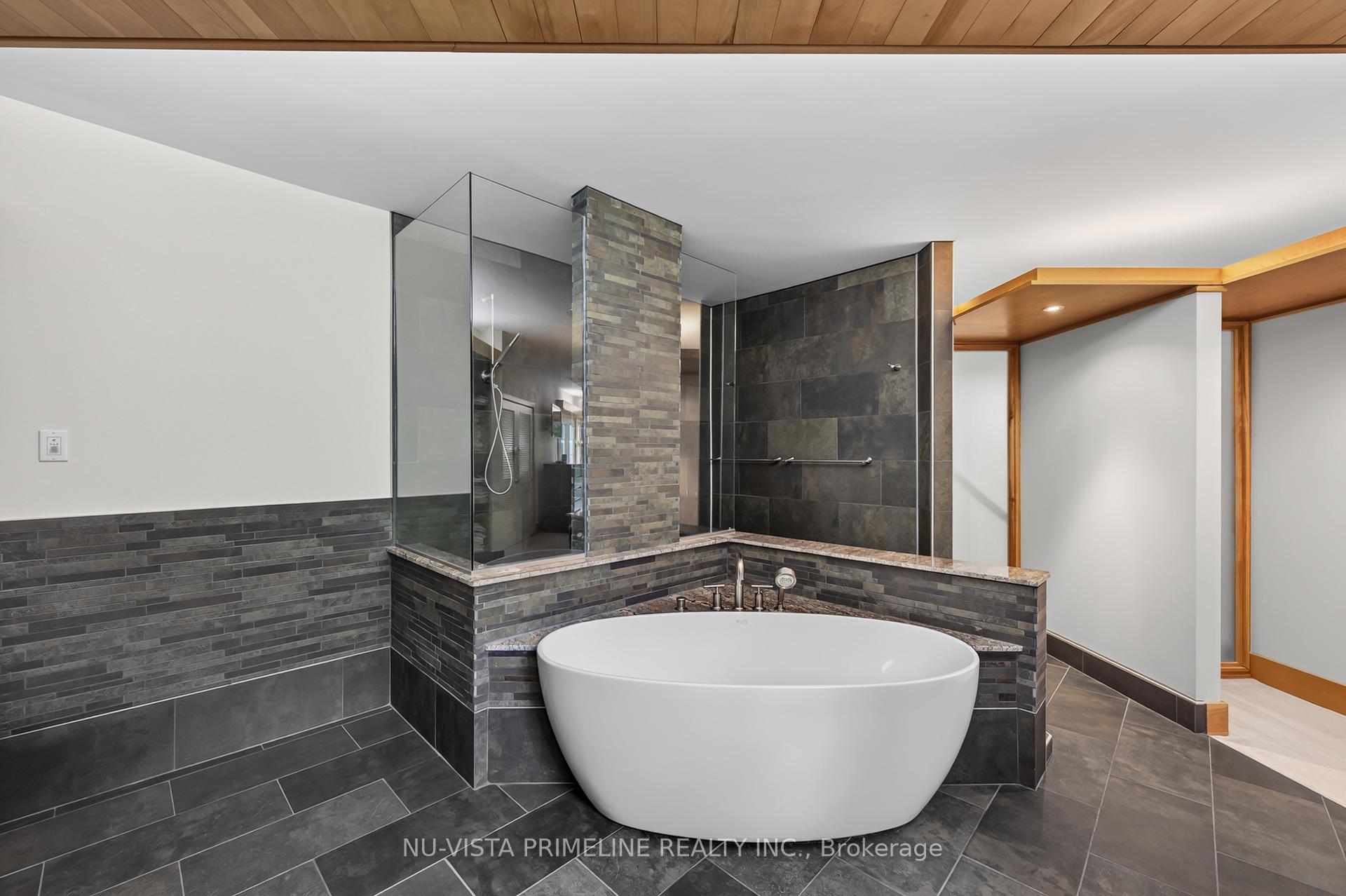 Photo 36 of 12 Ashley Lane, Middlesex Centre, Coldstream — HOMEH