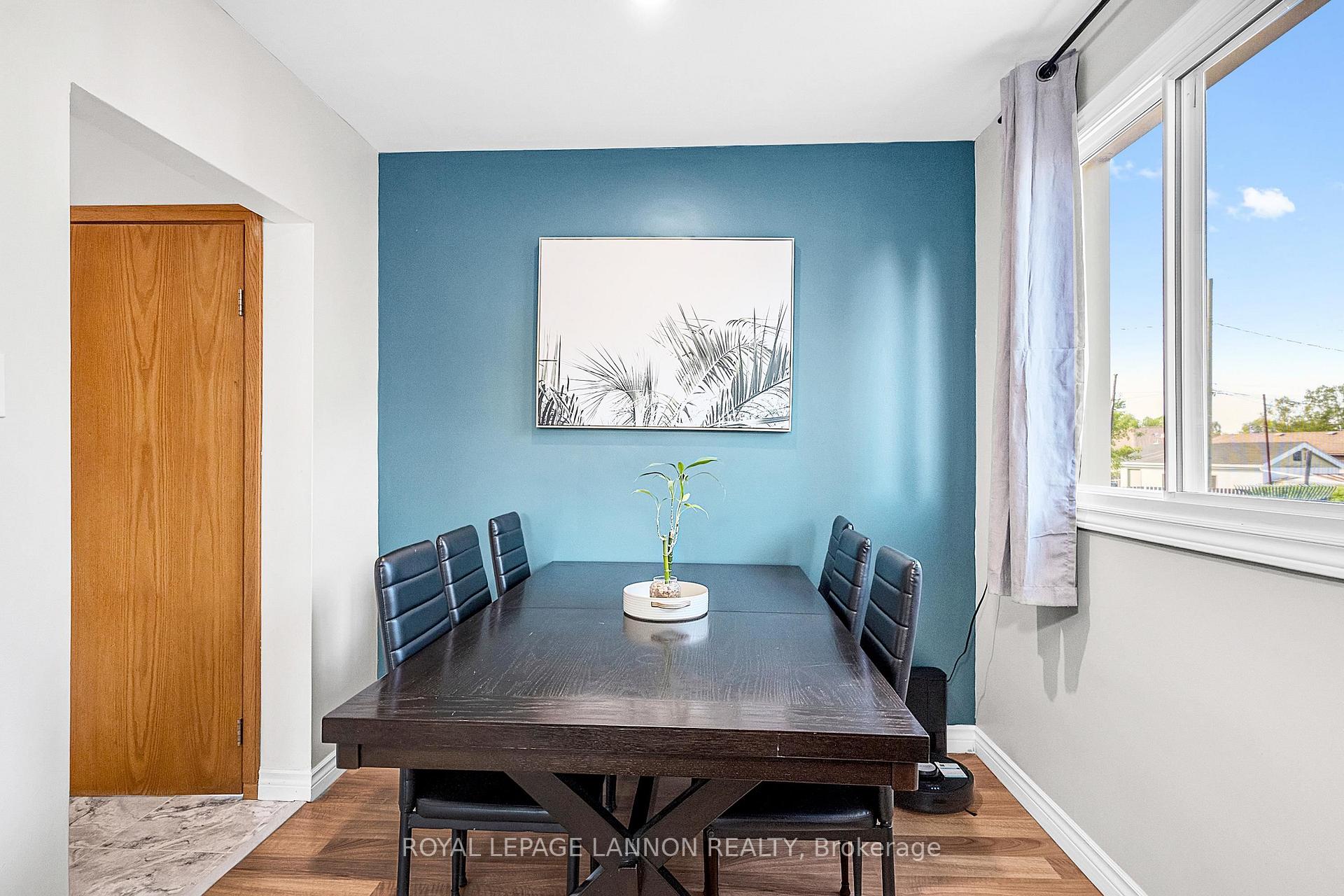 Photo 9 of 174 Clarkson Street N, Thunder Bay, Grandview — HOMEH