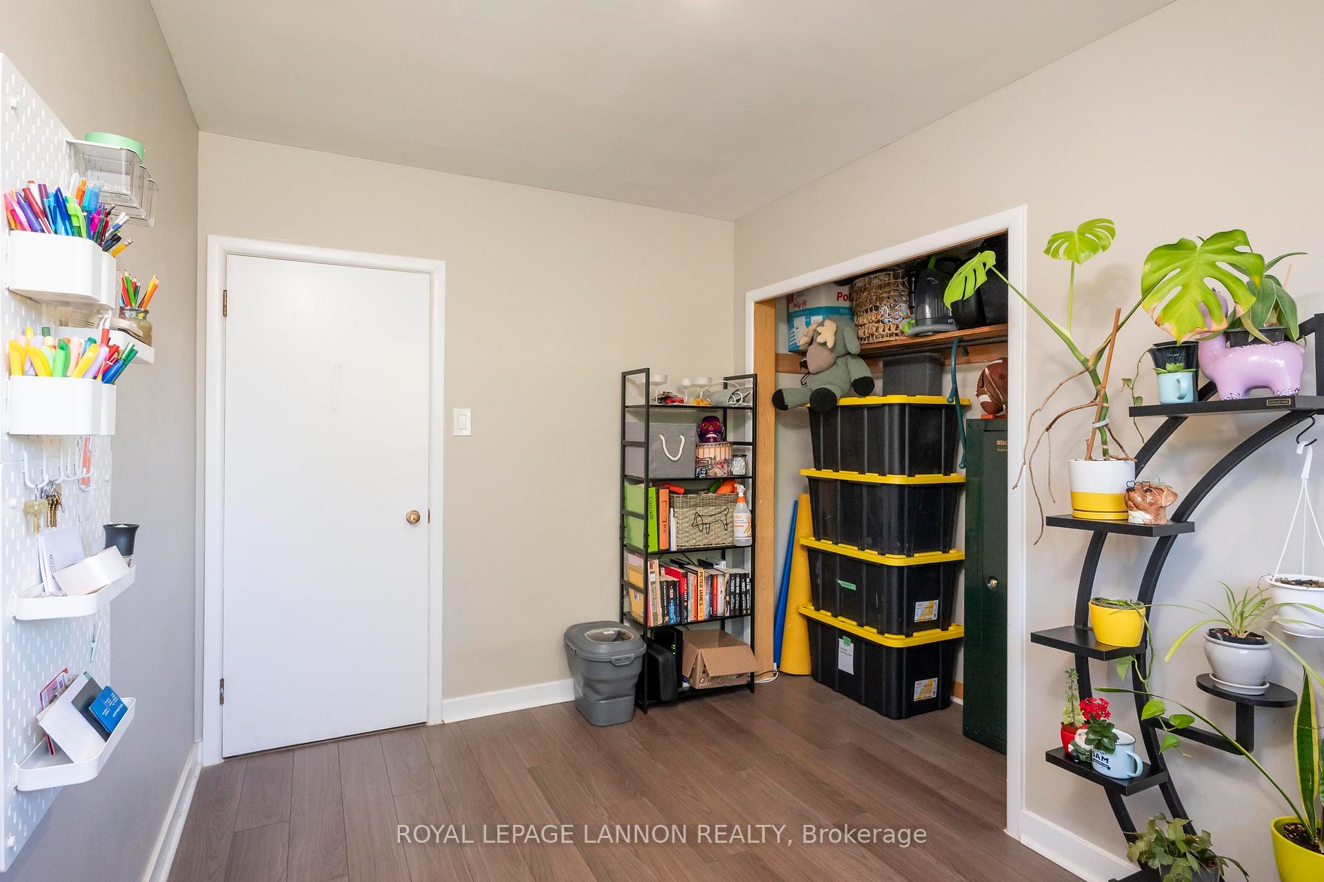 Photo 22 of 174 Clarkson Street N, Thunder Bay, Grandview — HOMEH