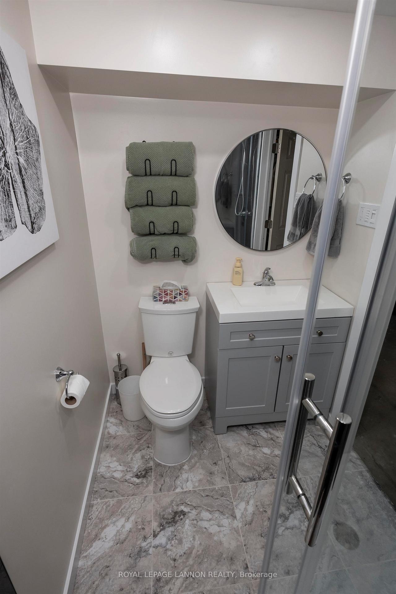 Photo 25 of 174 Clarkson Street N, Thunder Bay, Grandview — HOMEH