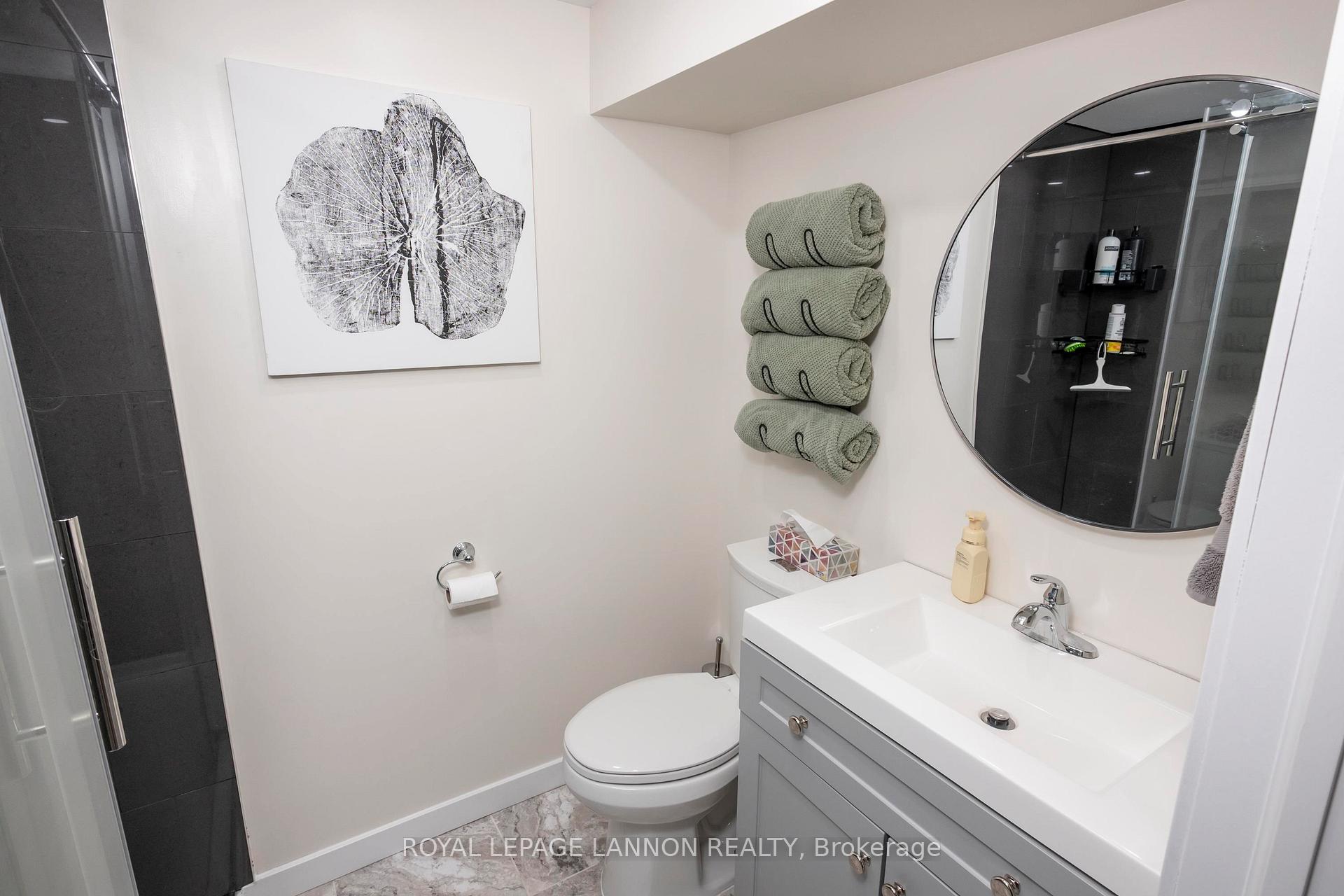 Photo 27 of 174 Clarkson Street N, Thunder Bay, Grandview — HOMEH