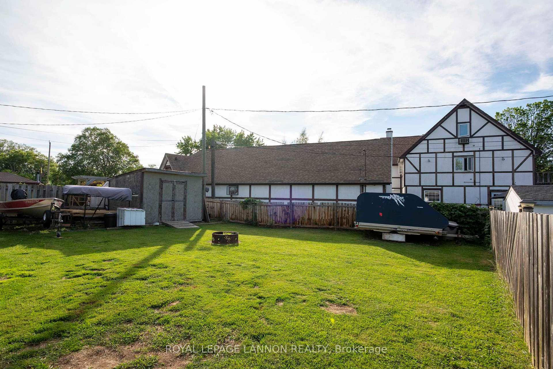 Photo 43 of 174 Clarkson Street N, Thunder Bay, Grandview — HOMEH