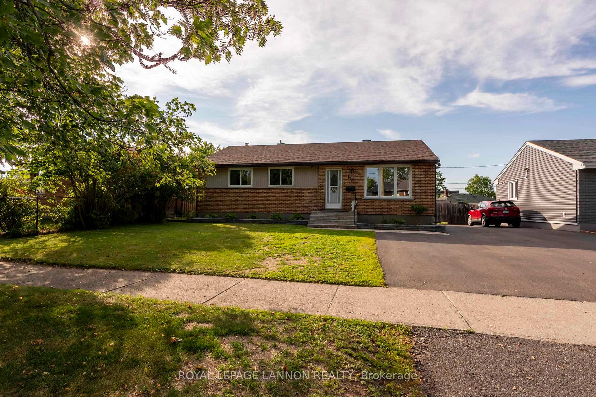 Photo 50 of 174 Clarkson Street N, Thunder Bay, Grandview — HOMEH