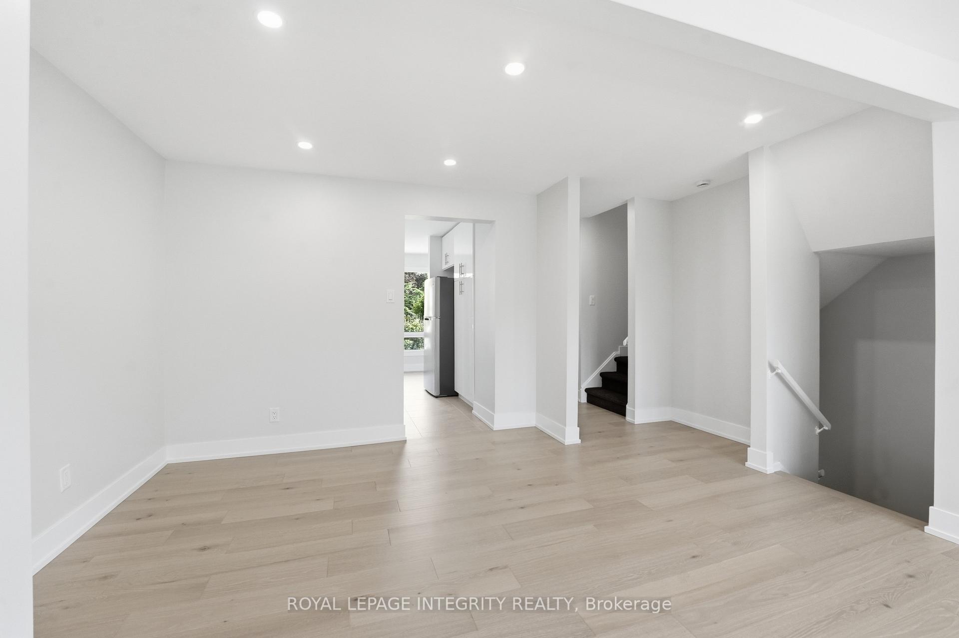 Photo 11 of Unit 14, 3565 Downpatrick Road, Ottawa, Windsor Park Village — HOMEH