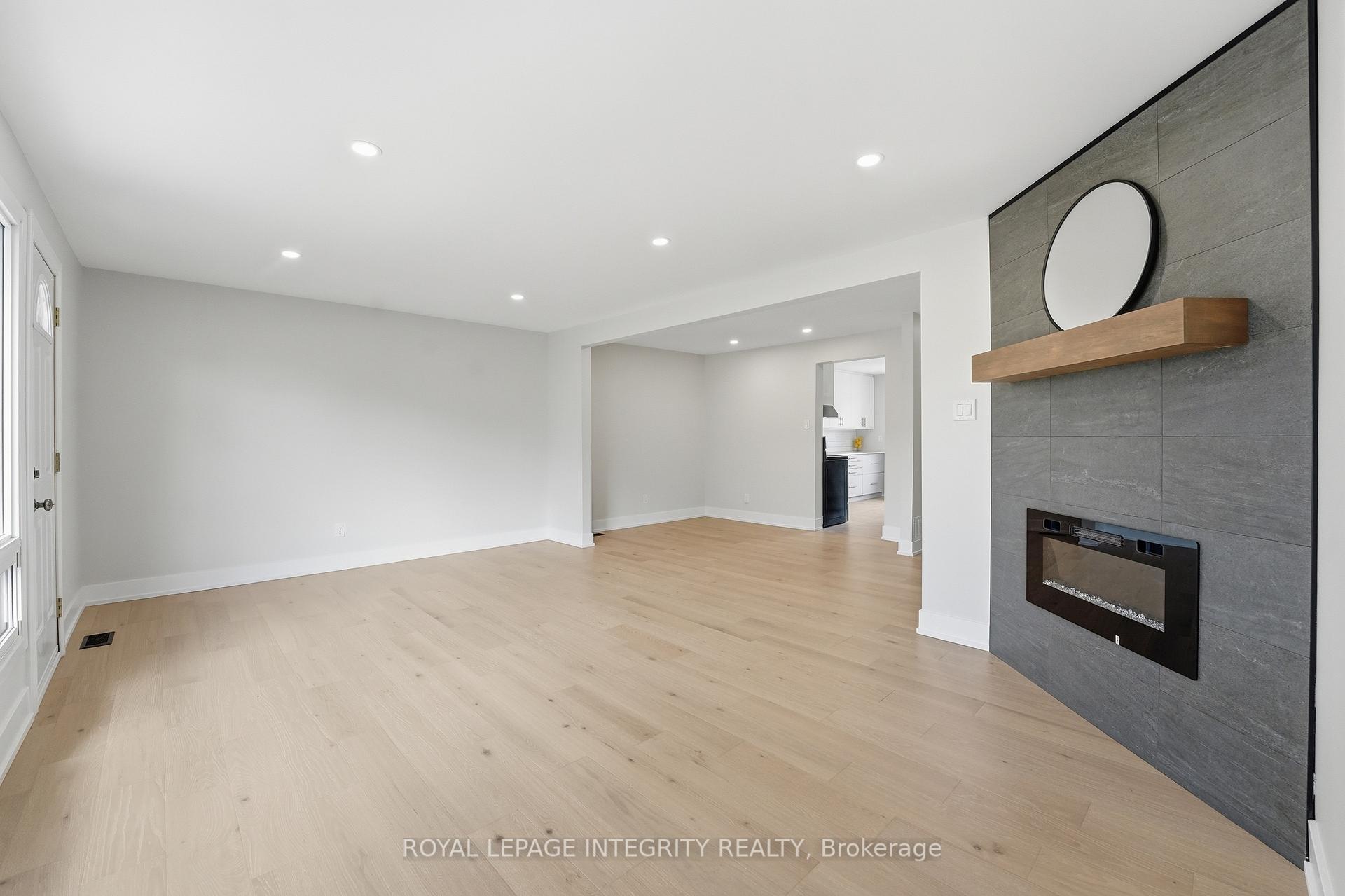 Photo 17 of Unit 14, 3565 Downpatrick Road, Ottawa, Windsor Park Village — HOMEH