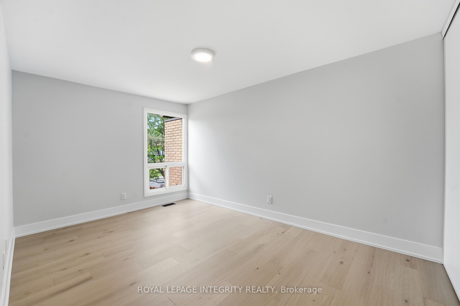 Photo 23 of Unit 14, 3565 Downpatrick Road, Ottawa, Windsor Park Village — HOMEH