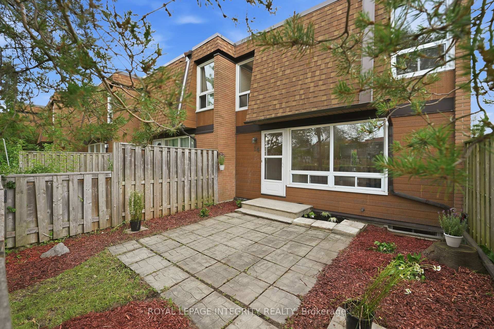 Photo 33 of Unit 14, 3565 Downpatrick Road, Ottawa, Windsor Park Village — HOMEH