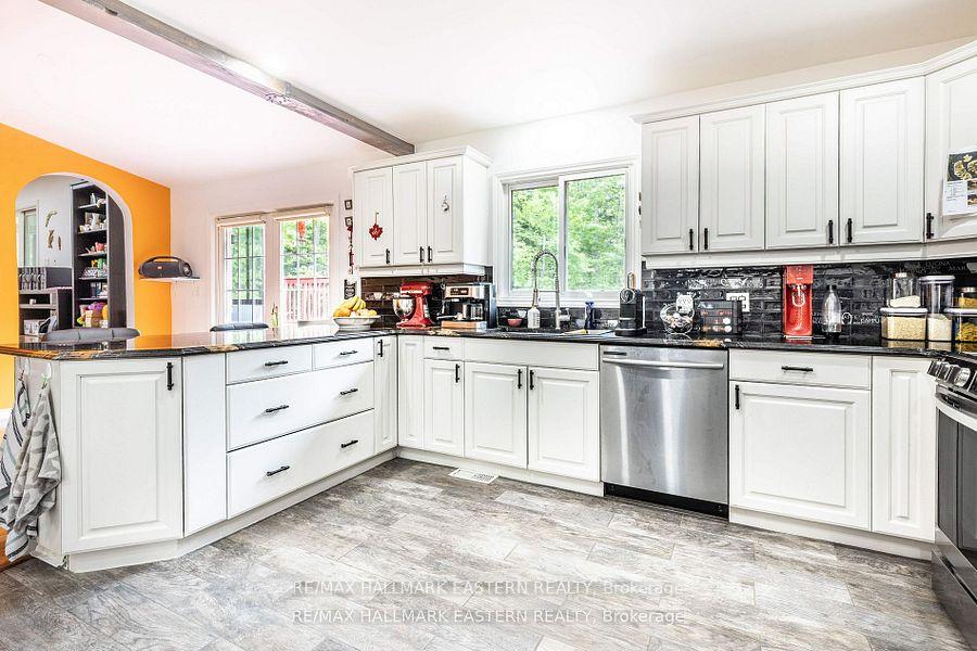 Photo 11 of 7 Juniper Isle Road, Kawartha Lakes, Coboconk — HOMEH