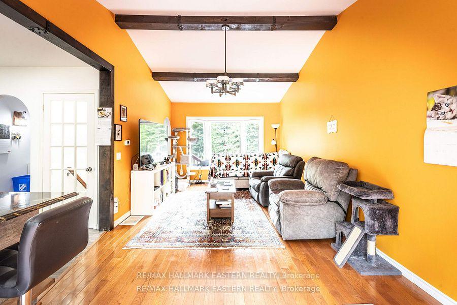 Photo 13 of 7 Juniper Isle Road, Kawartha Lakes, Coboconk — HOMEH