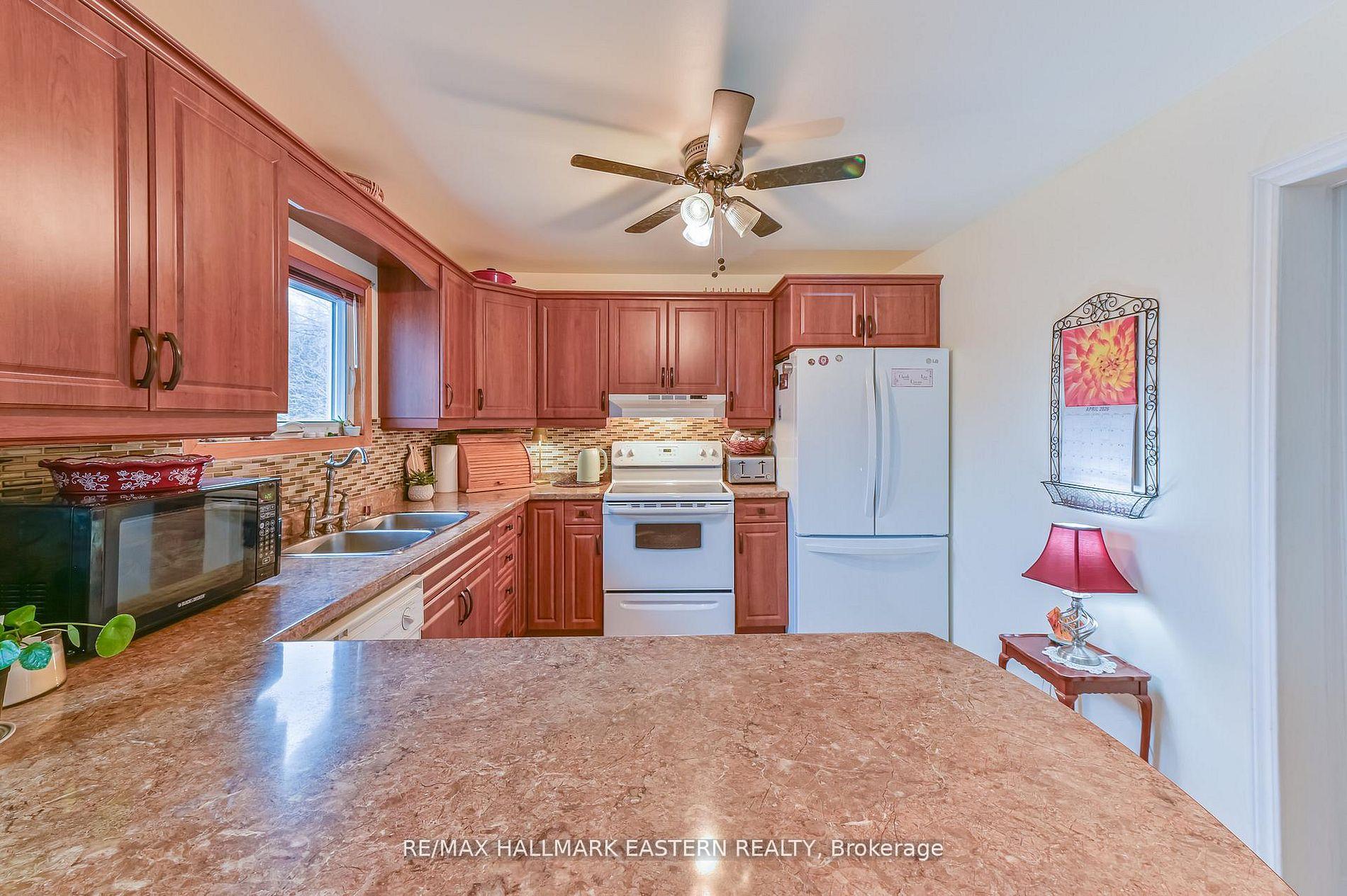 Photo 19 of 2839 Peter Street, Hamilton Township, Baltimore — HOMEH