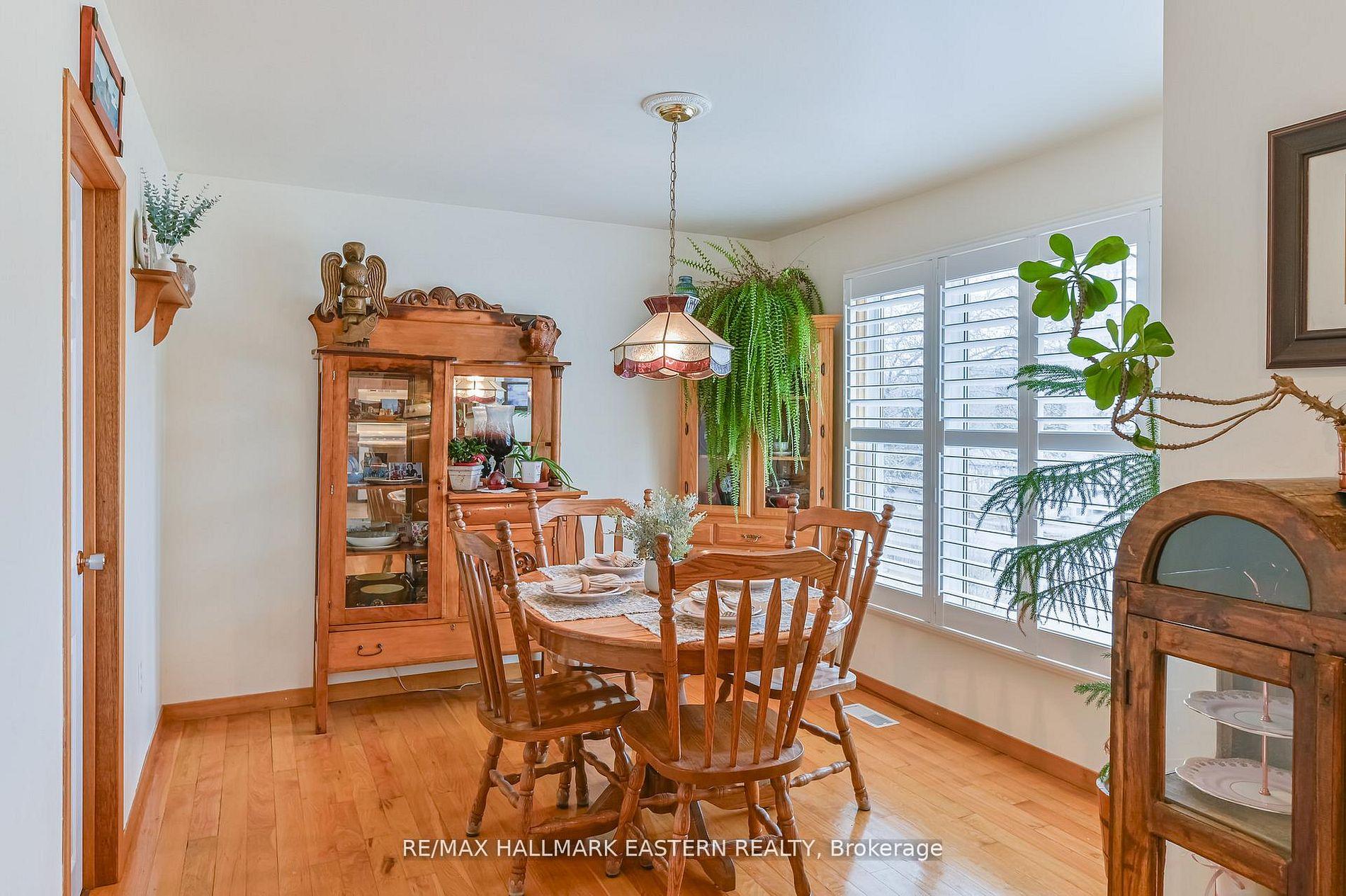 Photo 20 of 2839 Peter Street, Hamilton Township, Baltimore — HOMEH