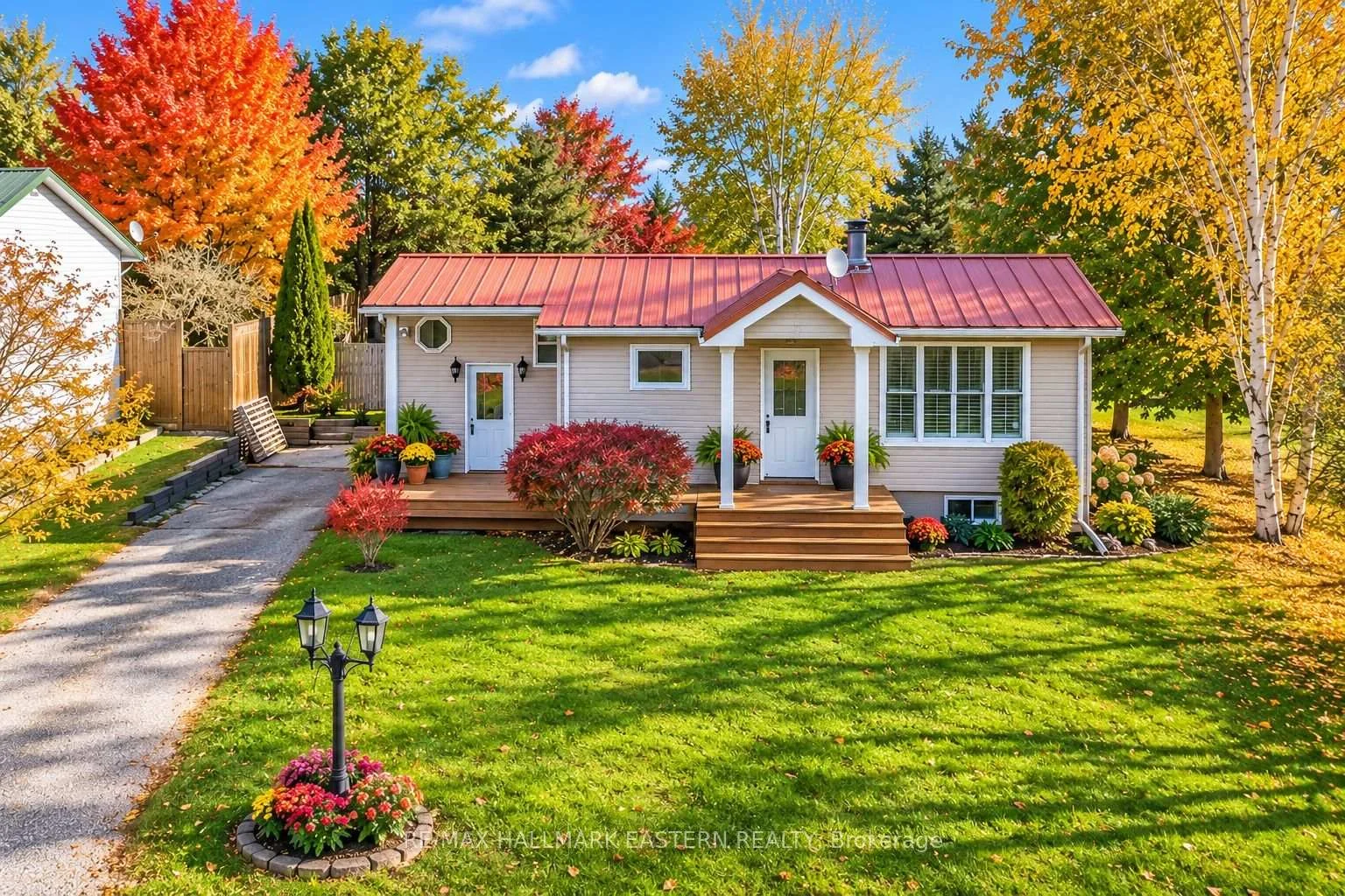 Photo of 2839 Peter Street