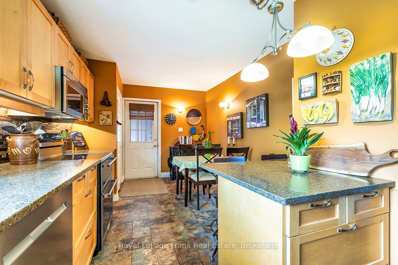 Photo 21 of 1361 Highway 7A, Scugog, Port Perry — HOMEH