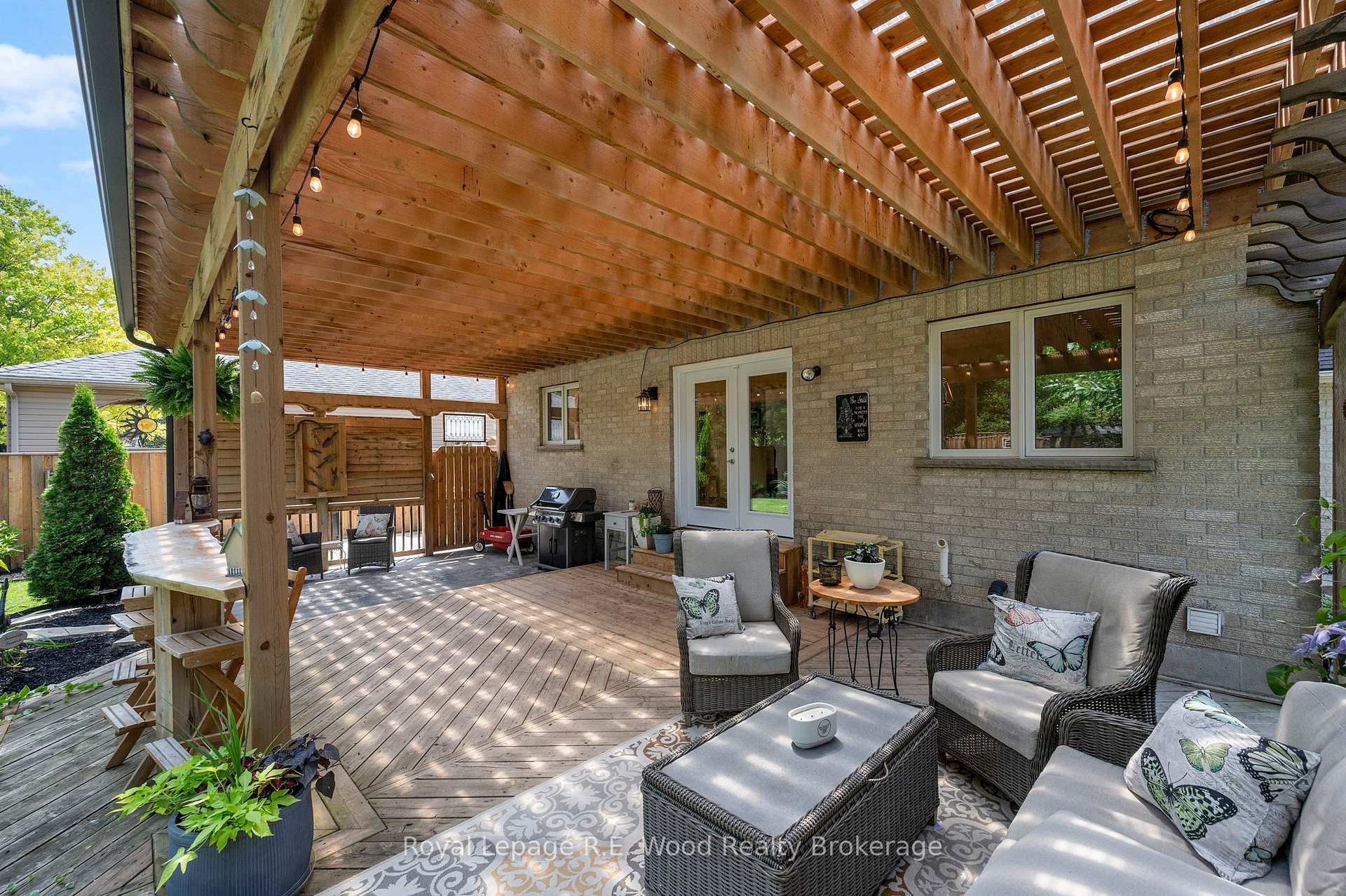 Photo 33 of 117 Allen Street, Tillsonburg — HOMEH