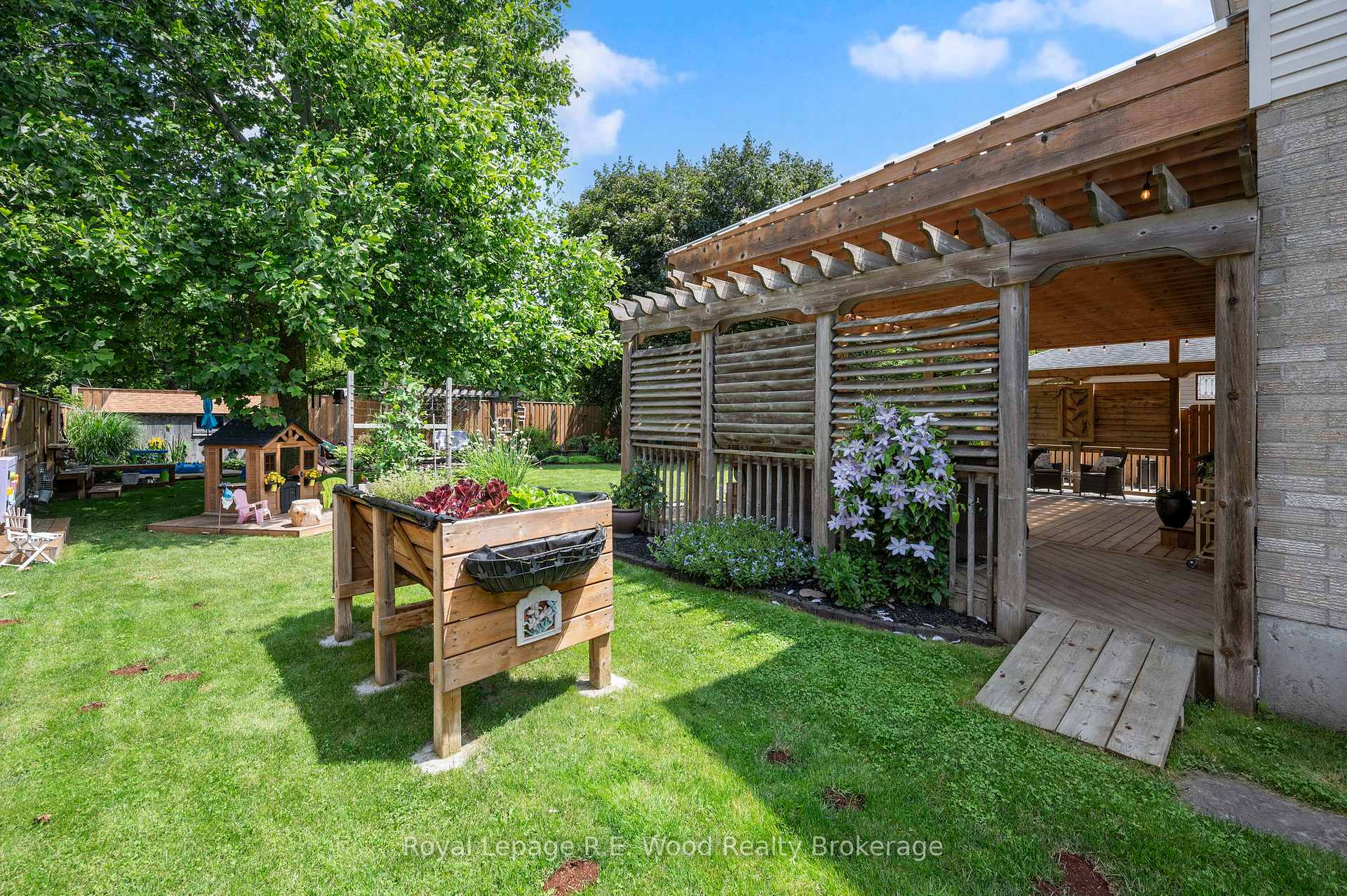 Photo 27 of 117 Allen Street, Tillsonburg — HOMEH