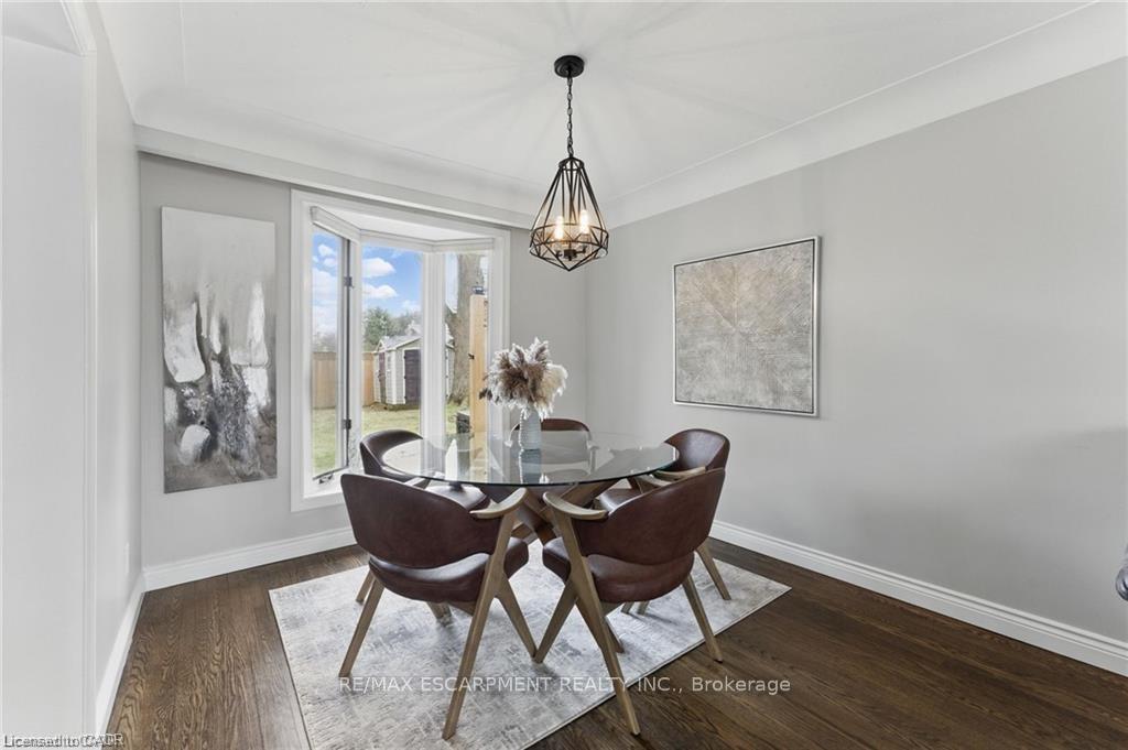 Photo 8 of 160 Council Crescent, Hamilton, Ancaster — HOMEH