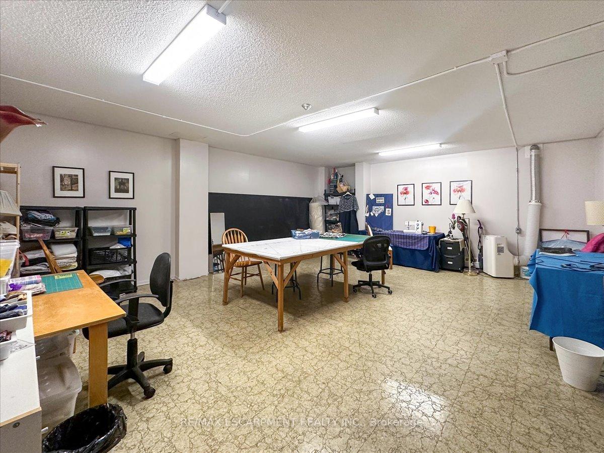 Photo 30 of Unit 801, 1966 Main Street W, Hamilton, Ainslie Wood — HOMEH