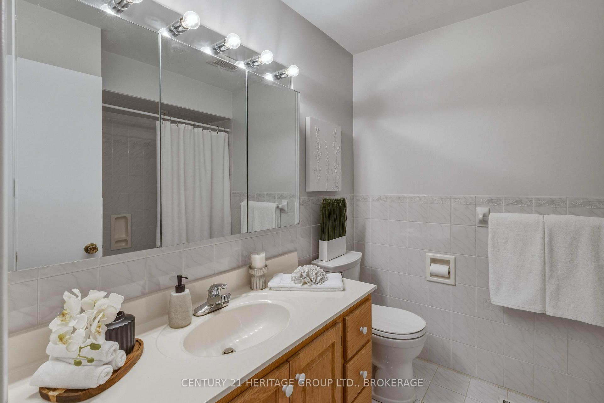 Photo 21 of 30 Lakeland Point Drive, Kingston, City SouthWest — HOMEH