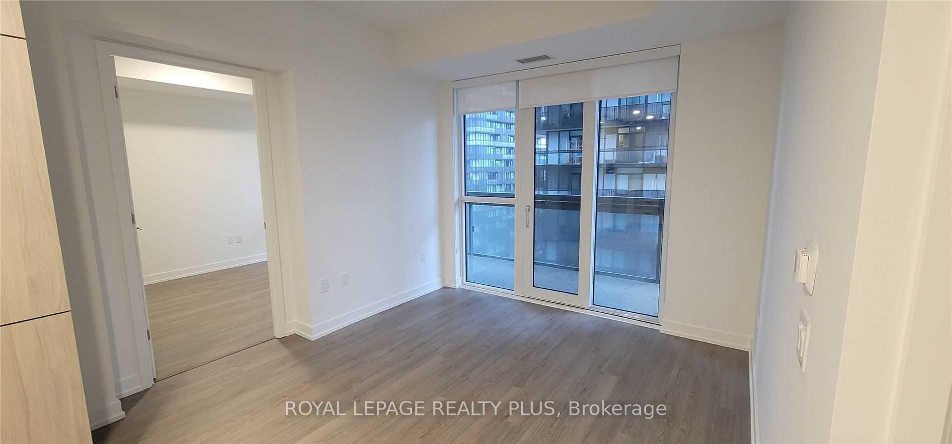 Photo 4 of Unit 1807, 39 Roehampton Avenue E, Toronto, Mount Pleasant West — HOMEH