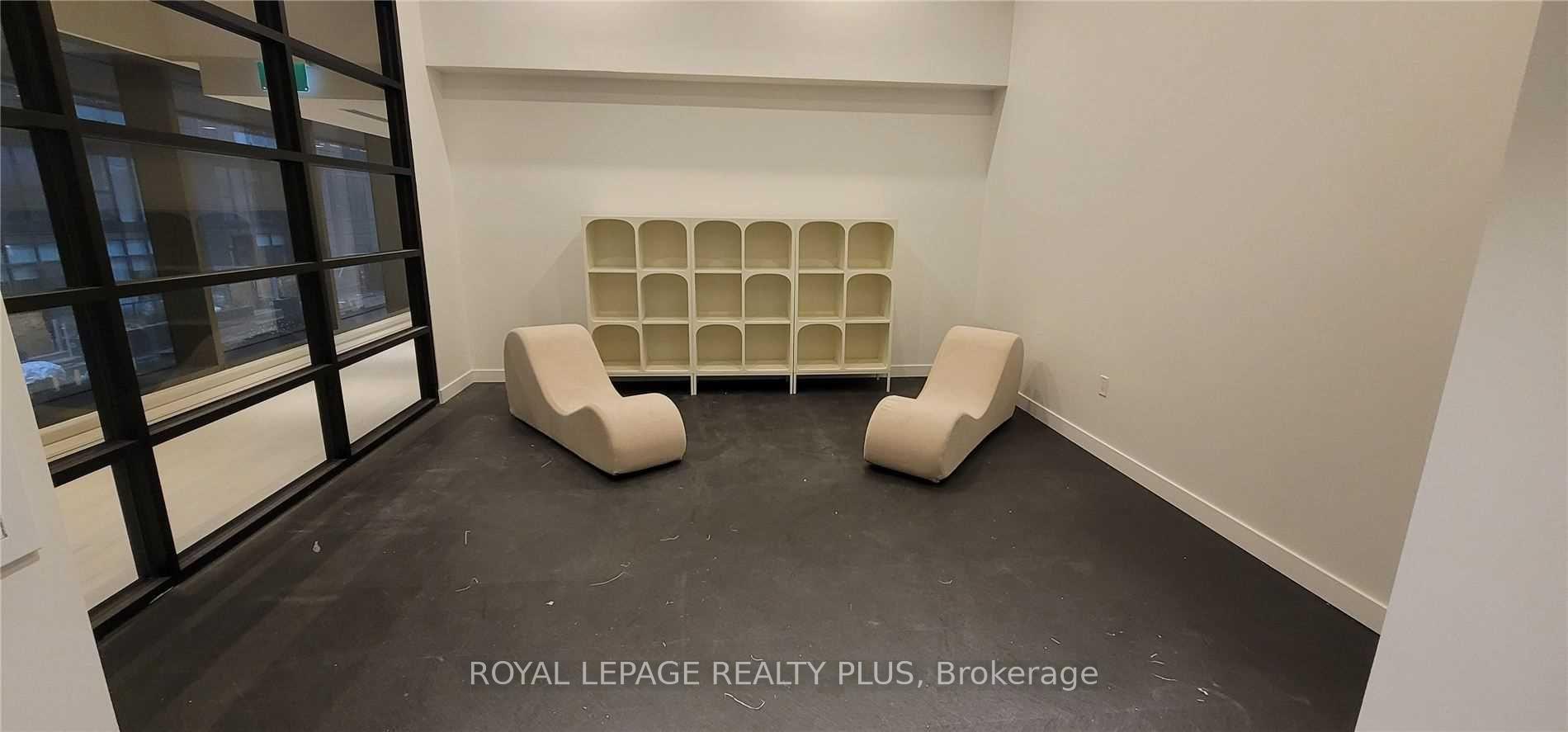 Photo 14 of Unit 1807, 39 Roehampton Avenue E, Toronto, Mount Pleasant West — HOMEH