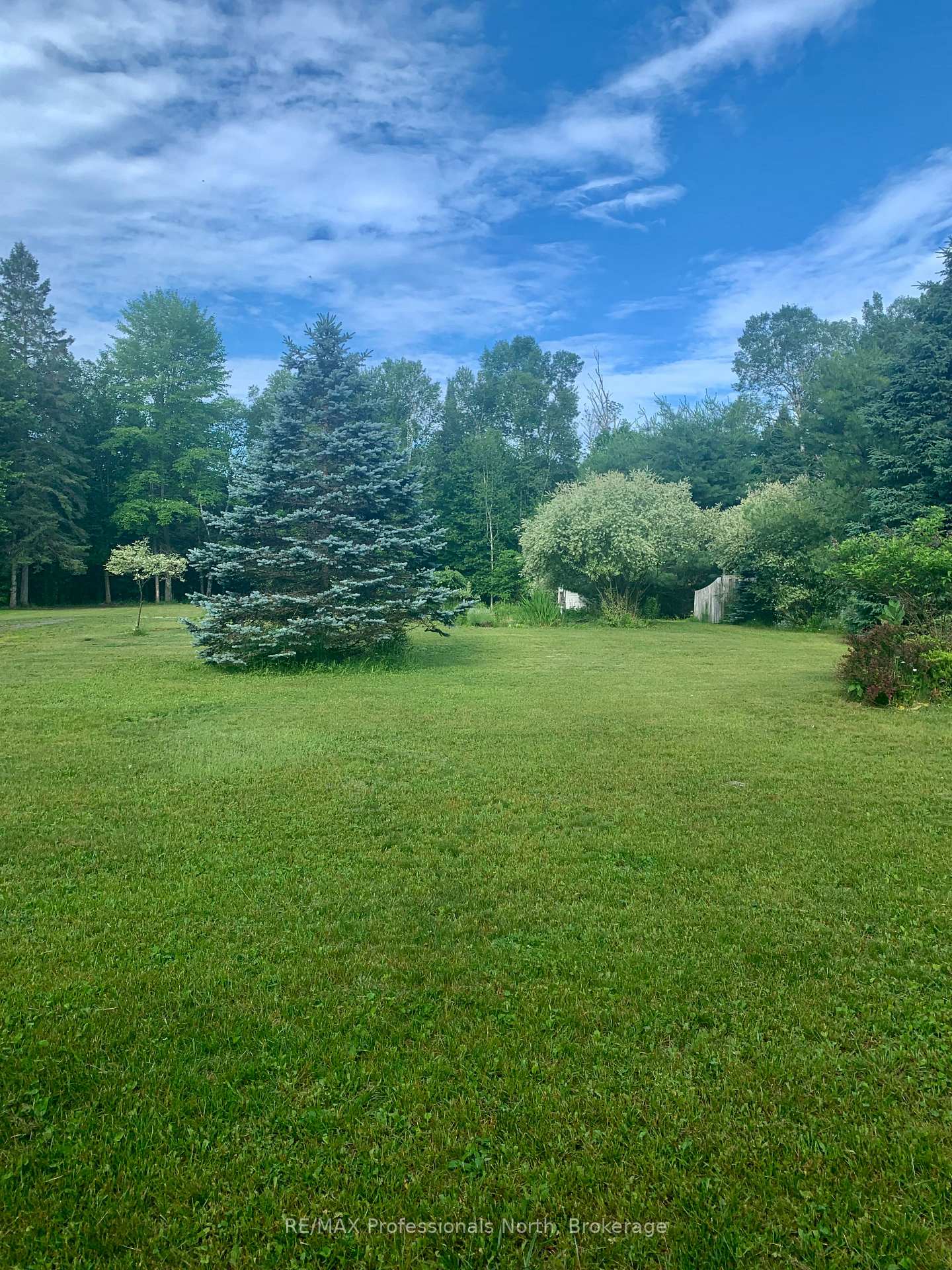Photo 2 of 2075 Wigamog Road, Dysart et al, Dysart — HOMEH
